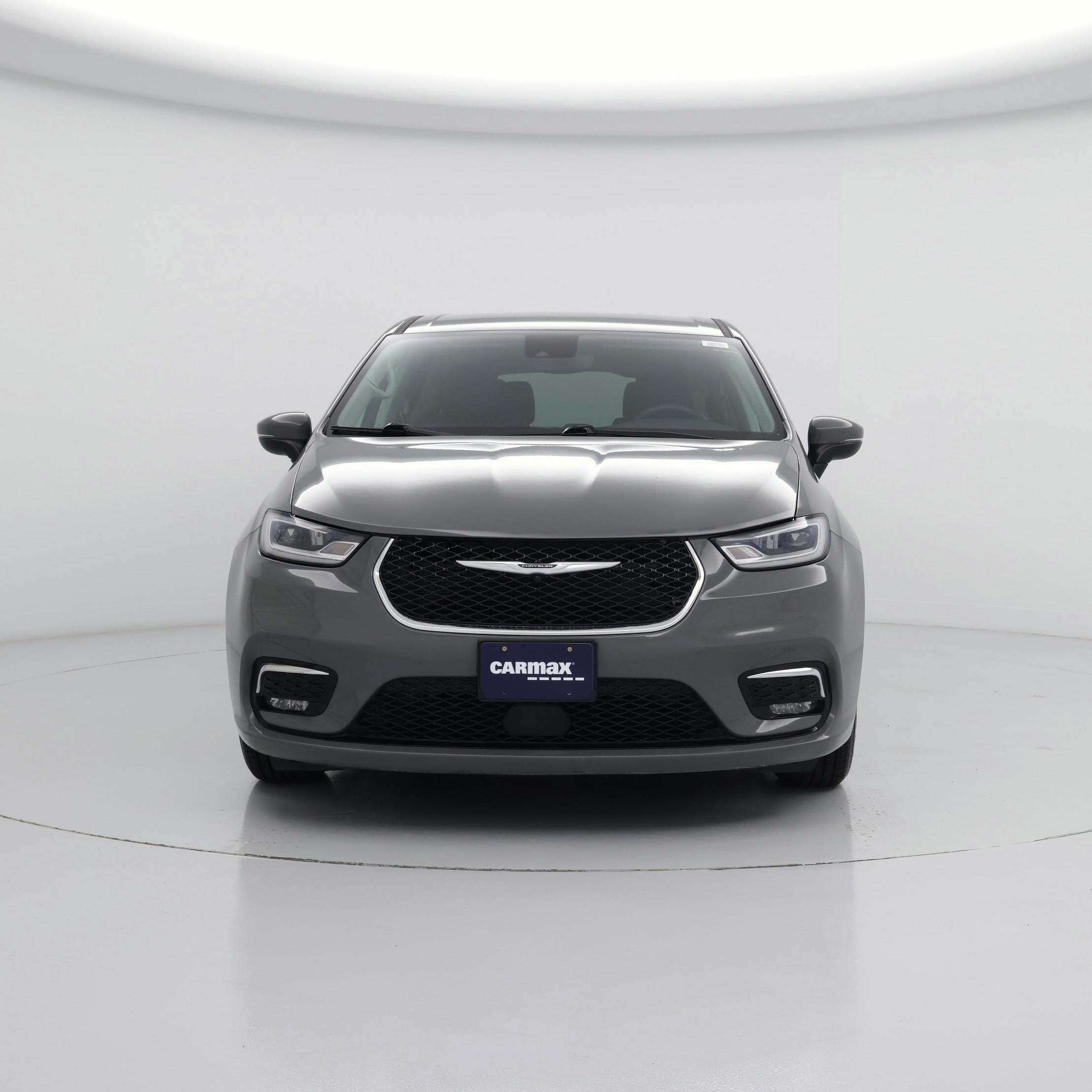 Thumbnail: 2023 Chrysler Pacifica - 5