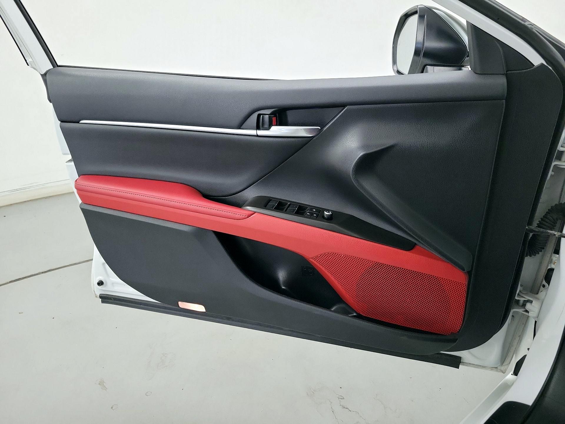 Thumbnail: 2024 Toyota Camry - 12