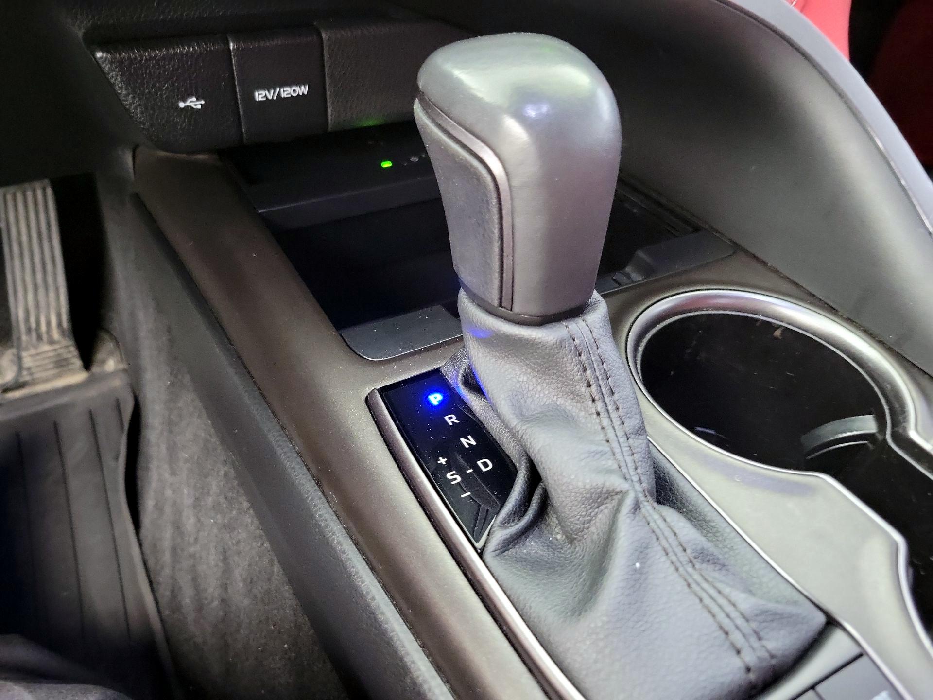 Thumbnail: 2024 Toyota Camry - 18