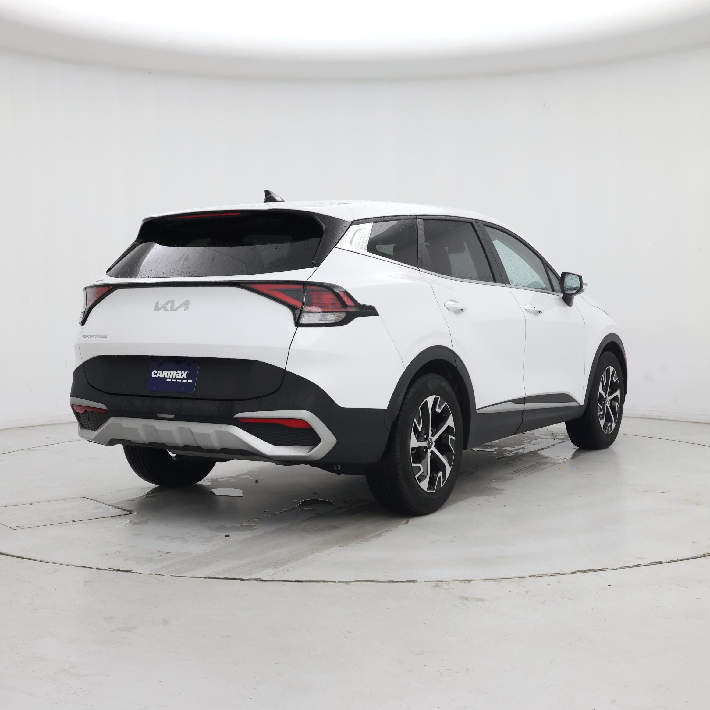 Thumbnail: 2023 Kia Sportage - 8