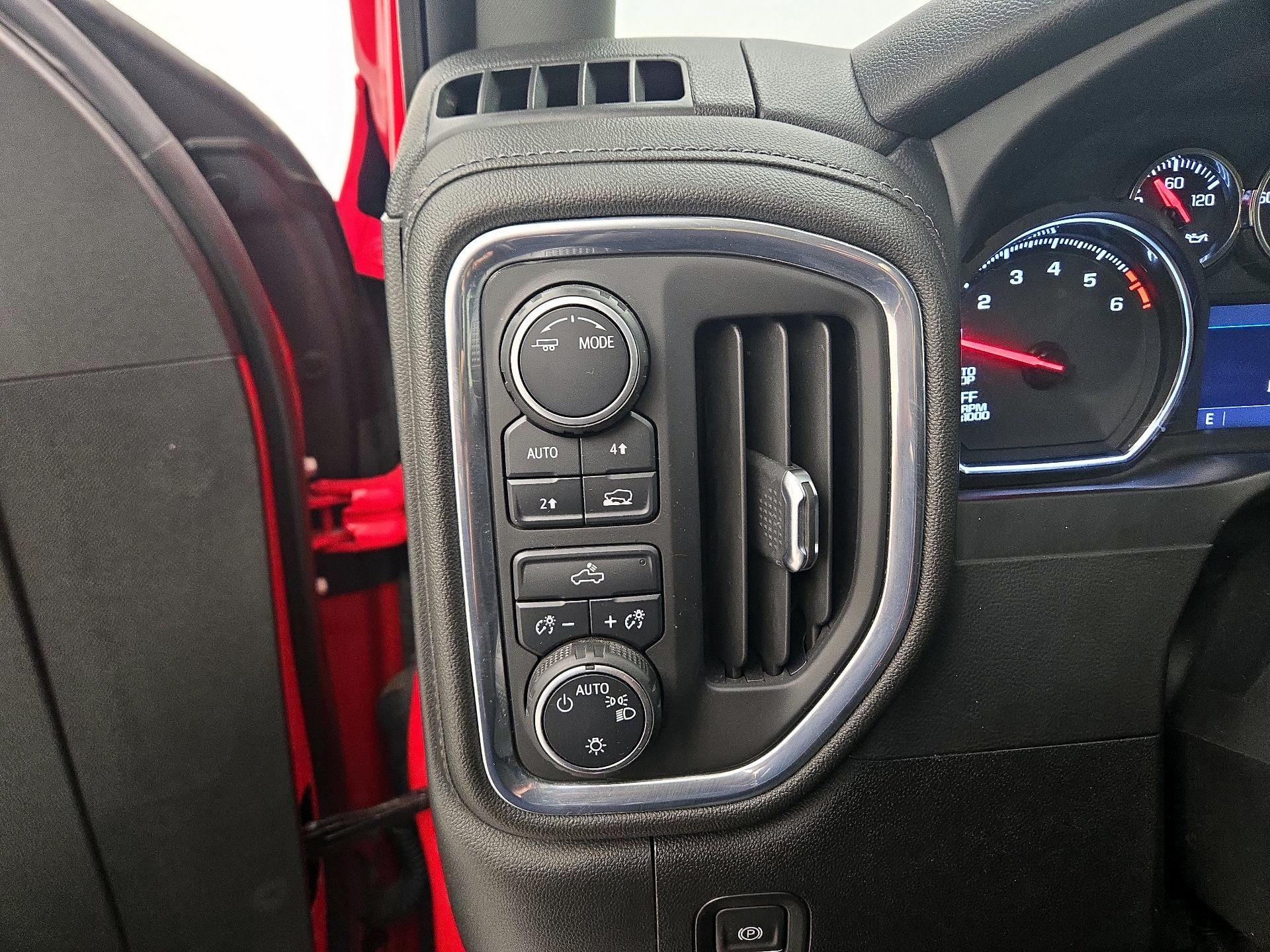 Thumbnail: 2021 Chevrolet Silverado 1500 - 13