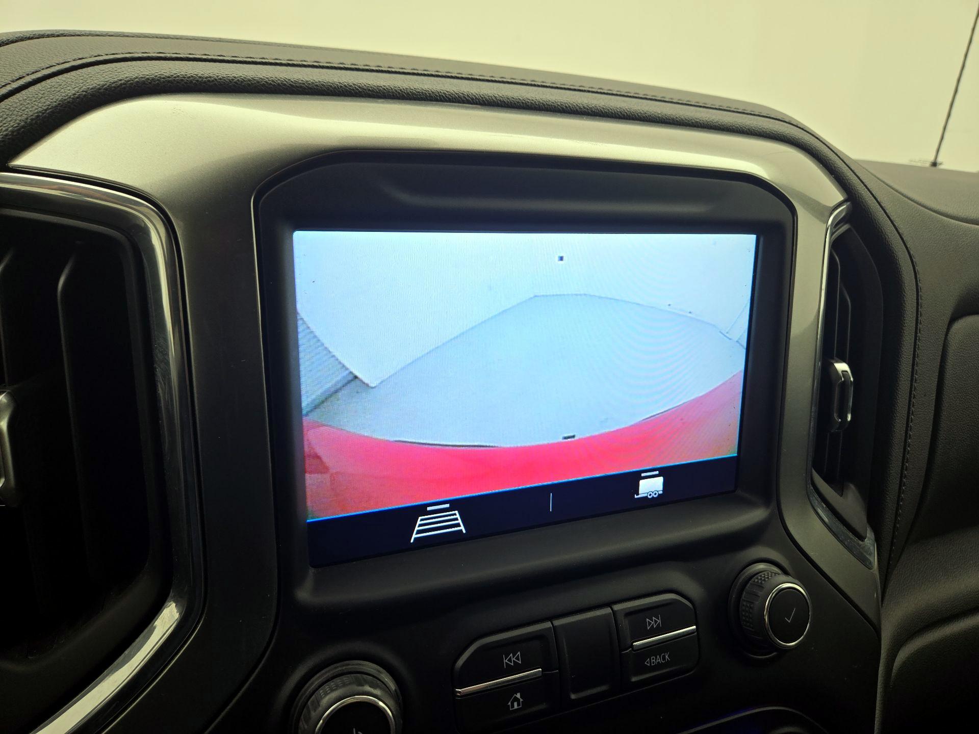 Thumbnail: 2021 Chevrolet Silverado 1500 - 14
