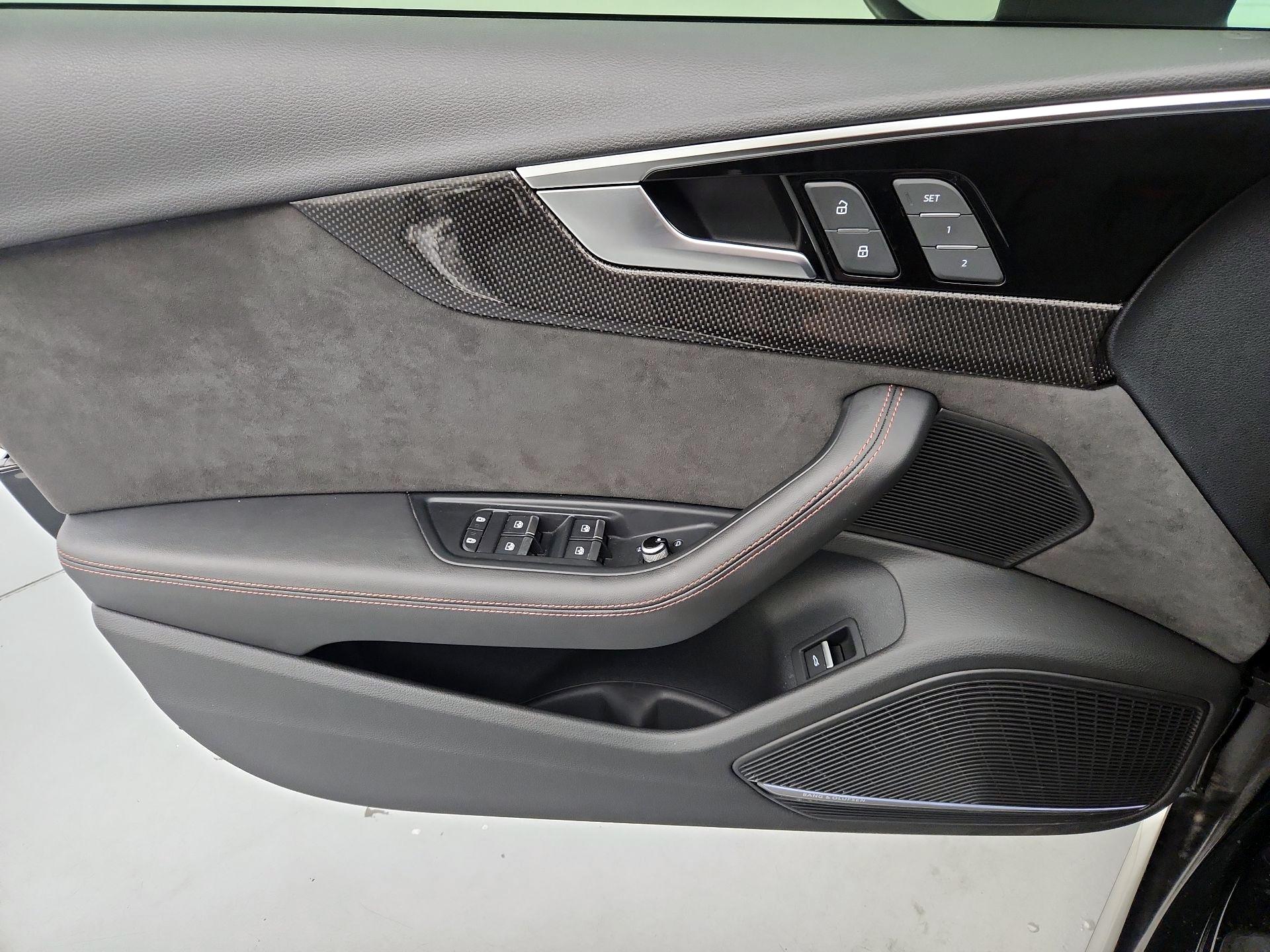 Thumbnail: 2020 Audi S4 - 12