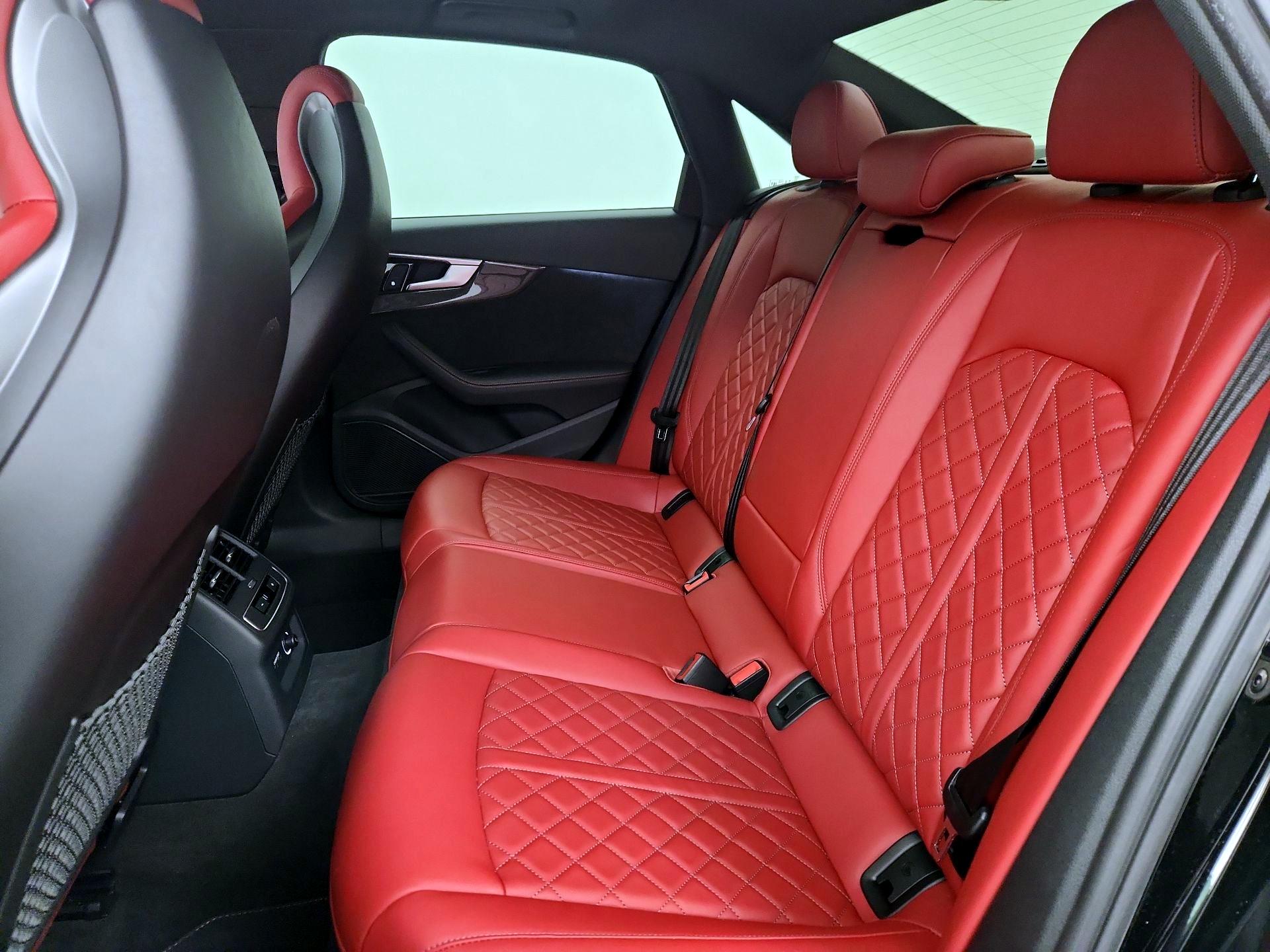 Thumbnail: 2020 Audi S4 - 20