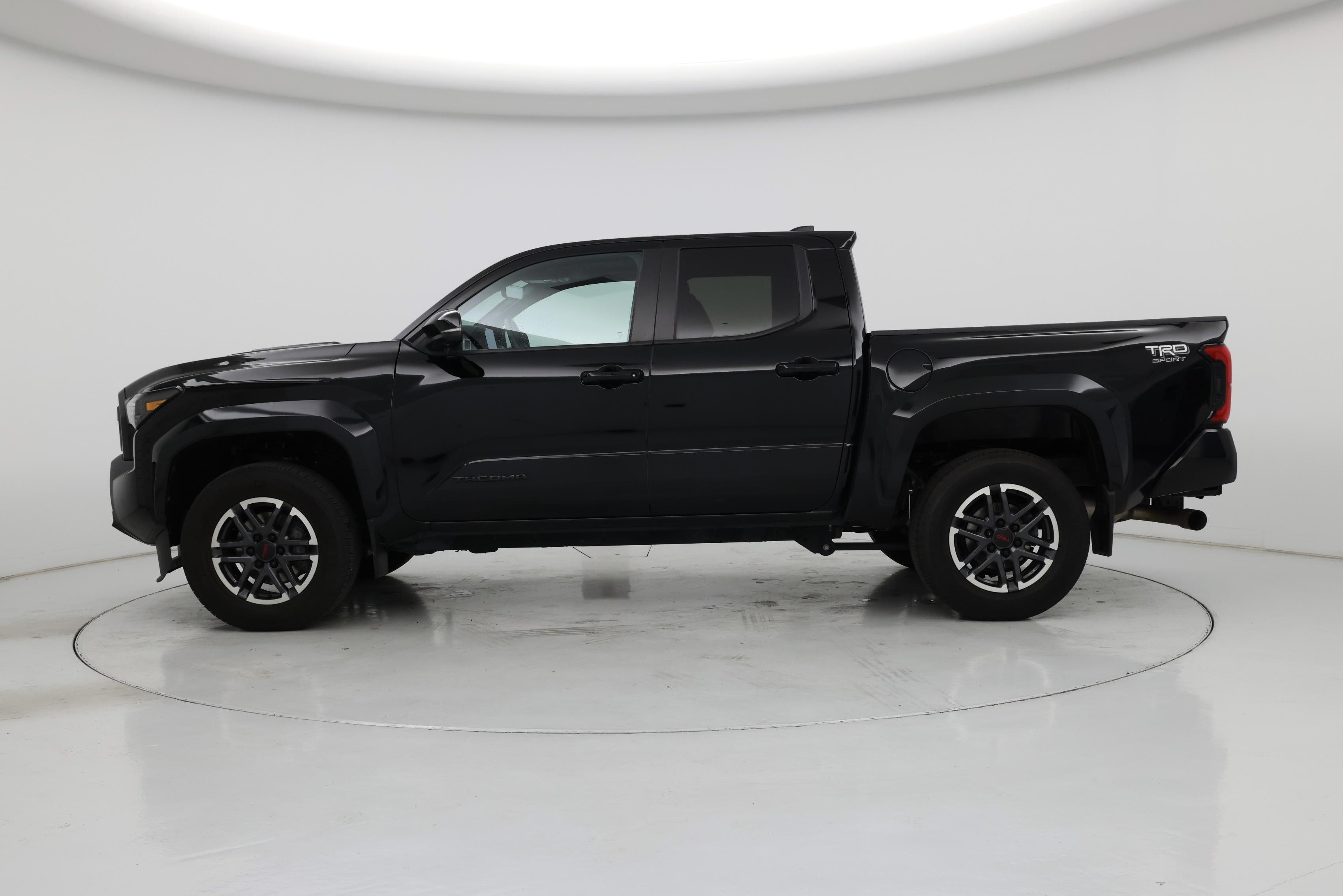 Thumbnail: 2024 Toyota Tacoma - 3