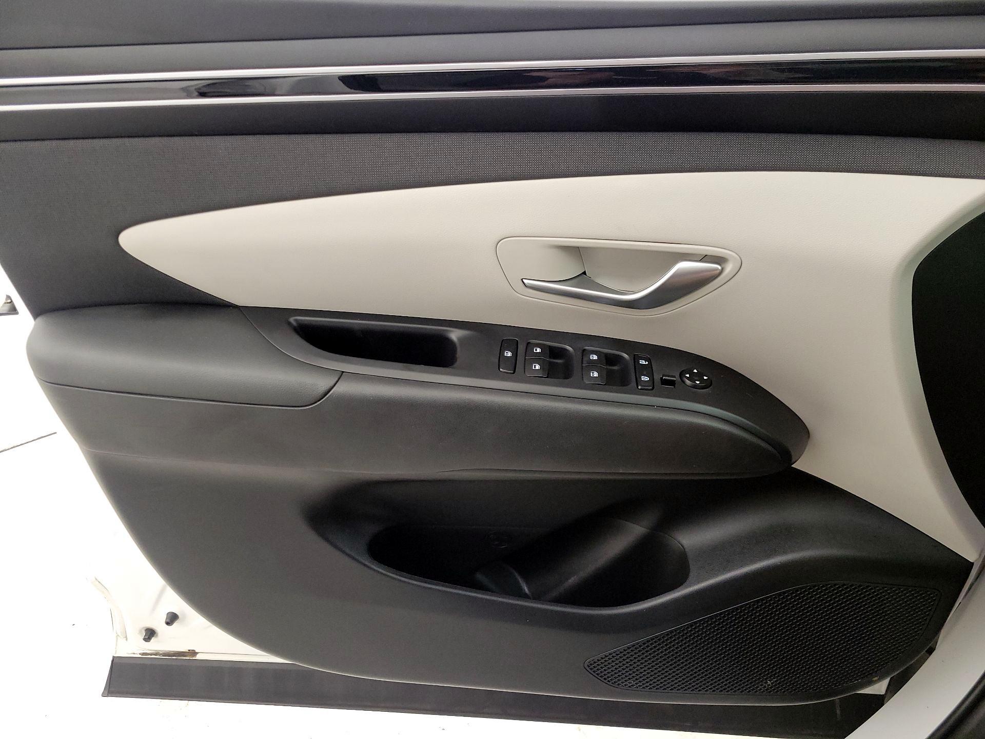 Thumbnail: 2023 Hyundai Tucson - 12