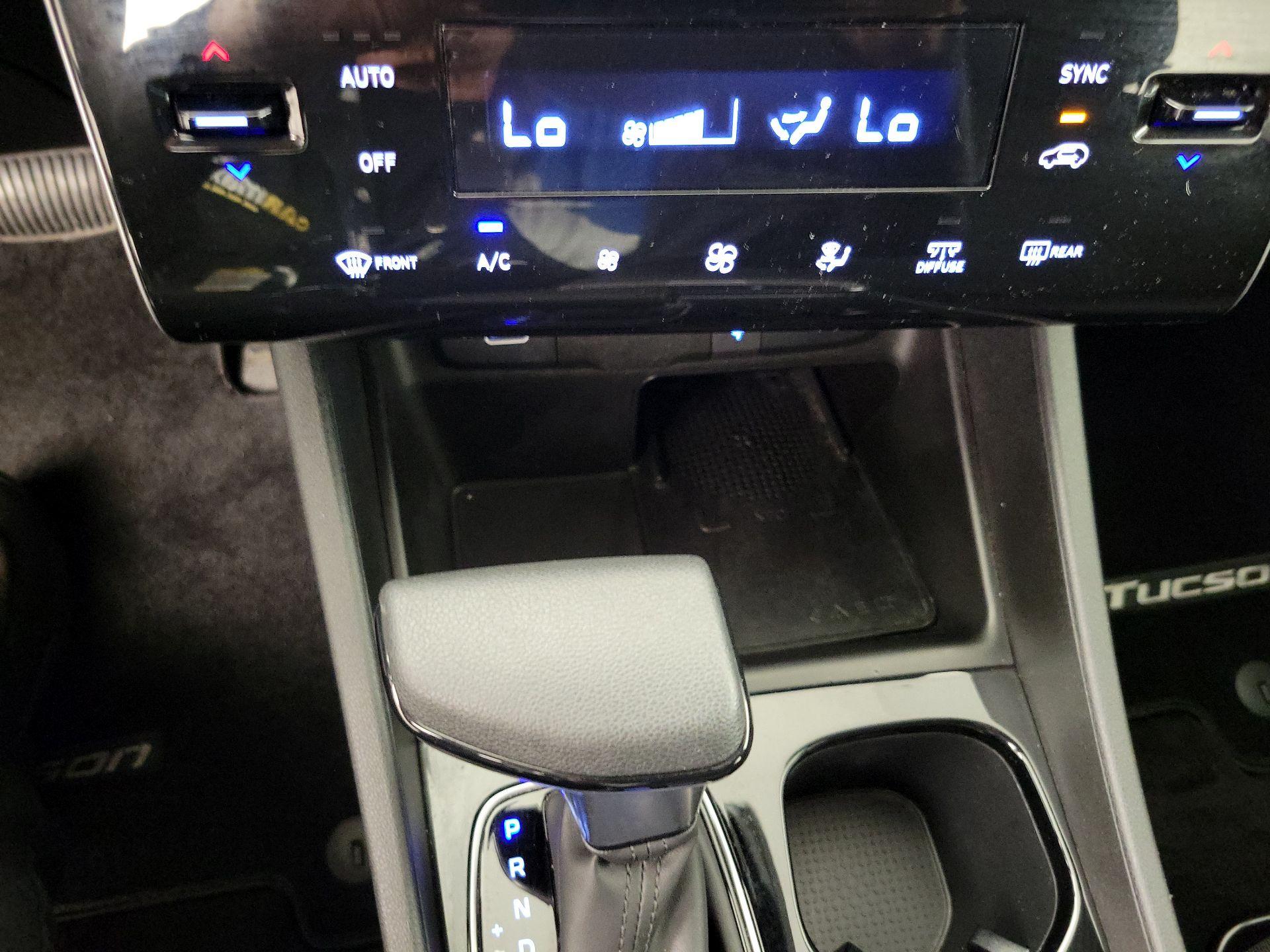 Thumbnail: 2024 Hyundai Tucson - 16