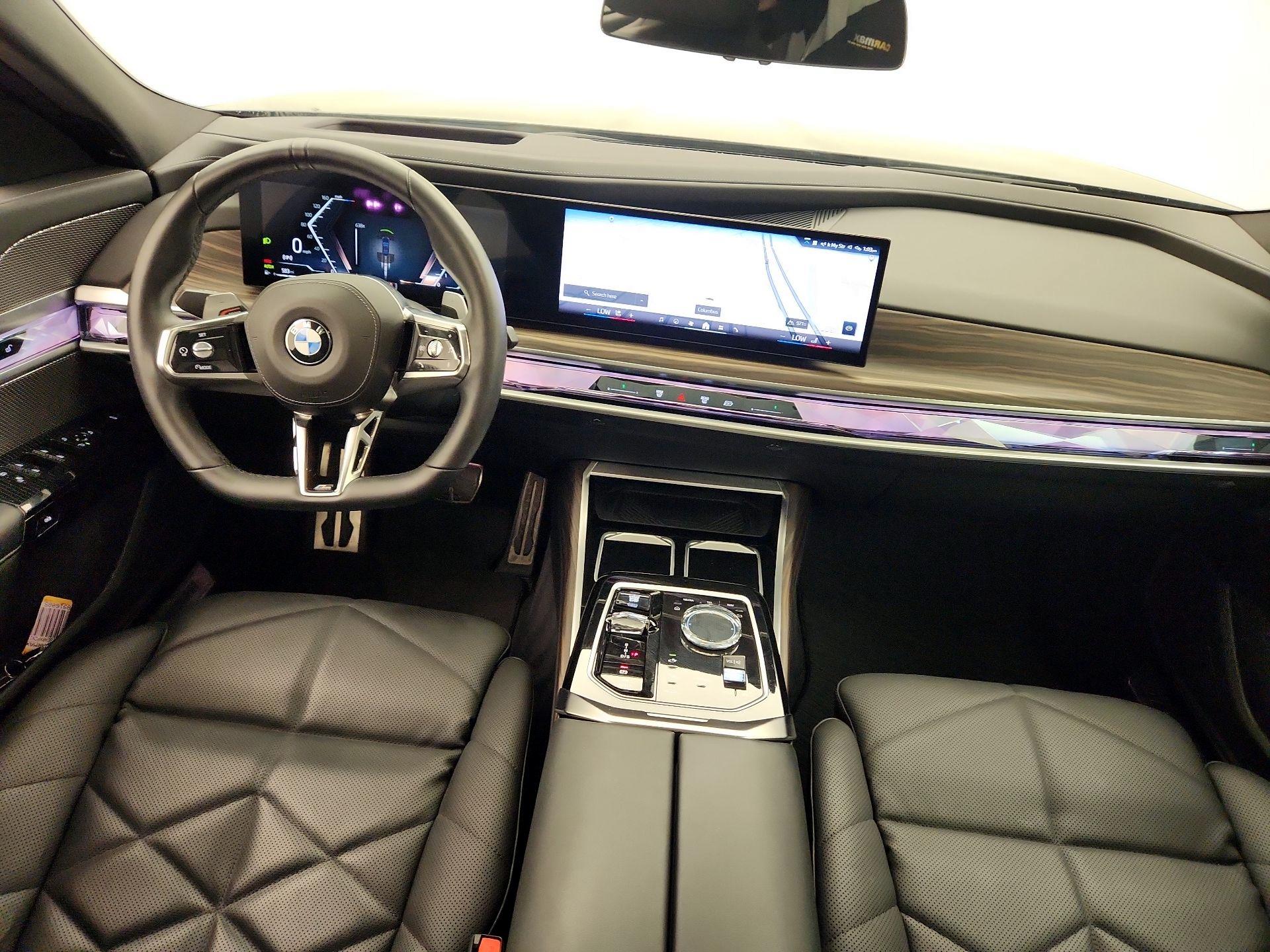 Thumbnail: 2023 BMW 7 Series - 9