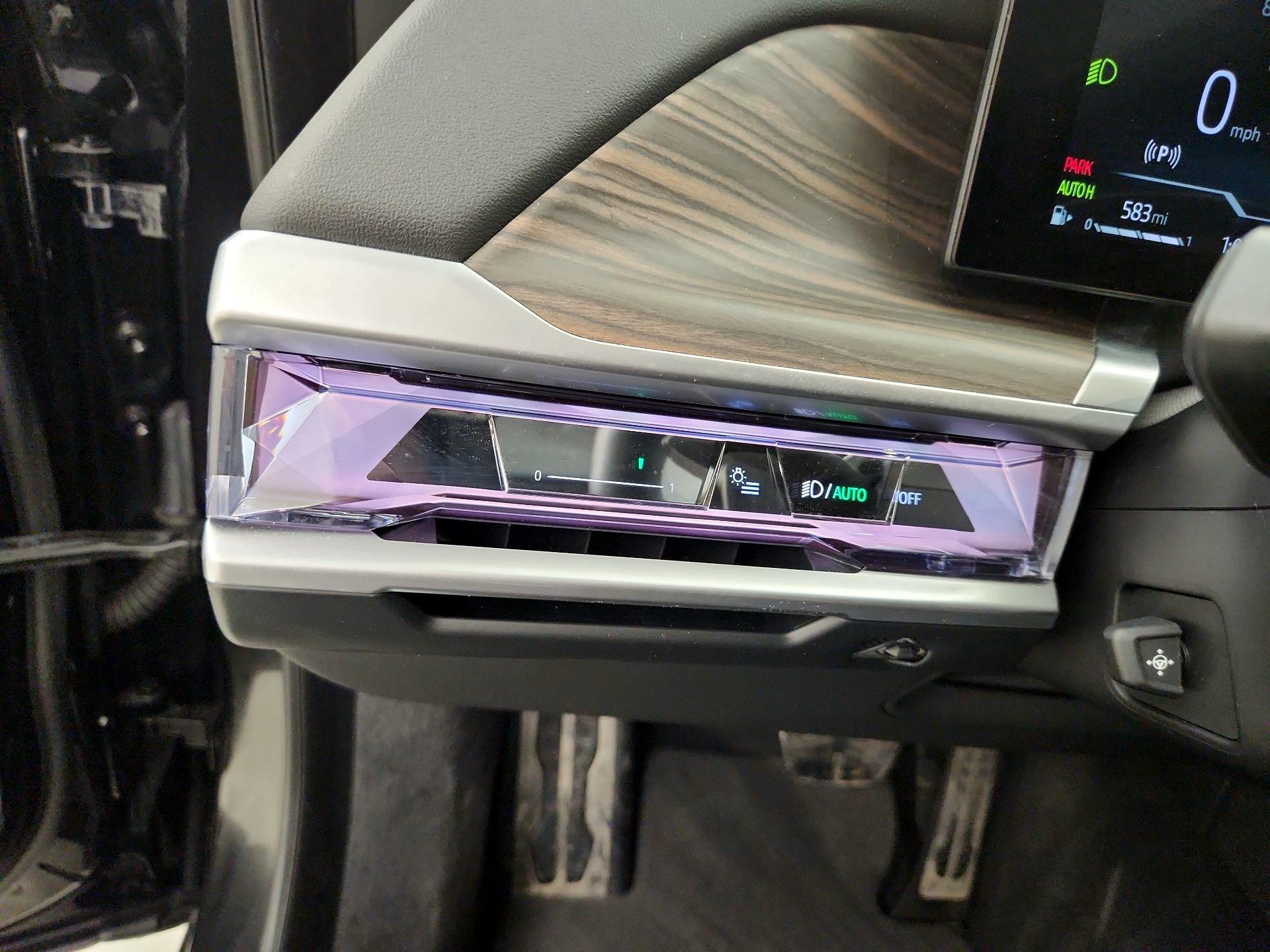 Thumbnail: 2023 BMW 7 Series - 13