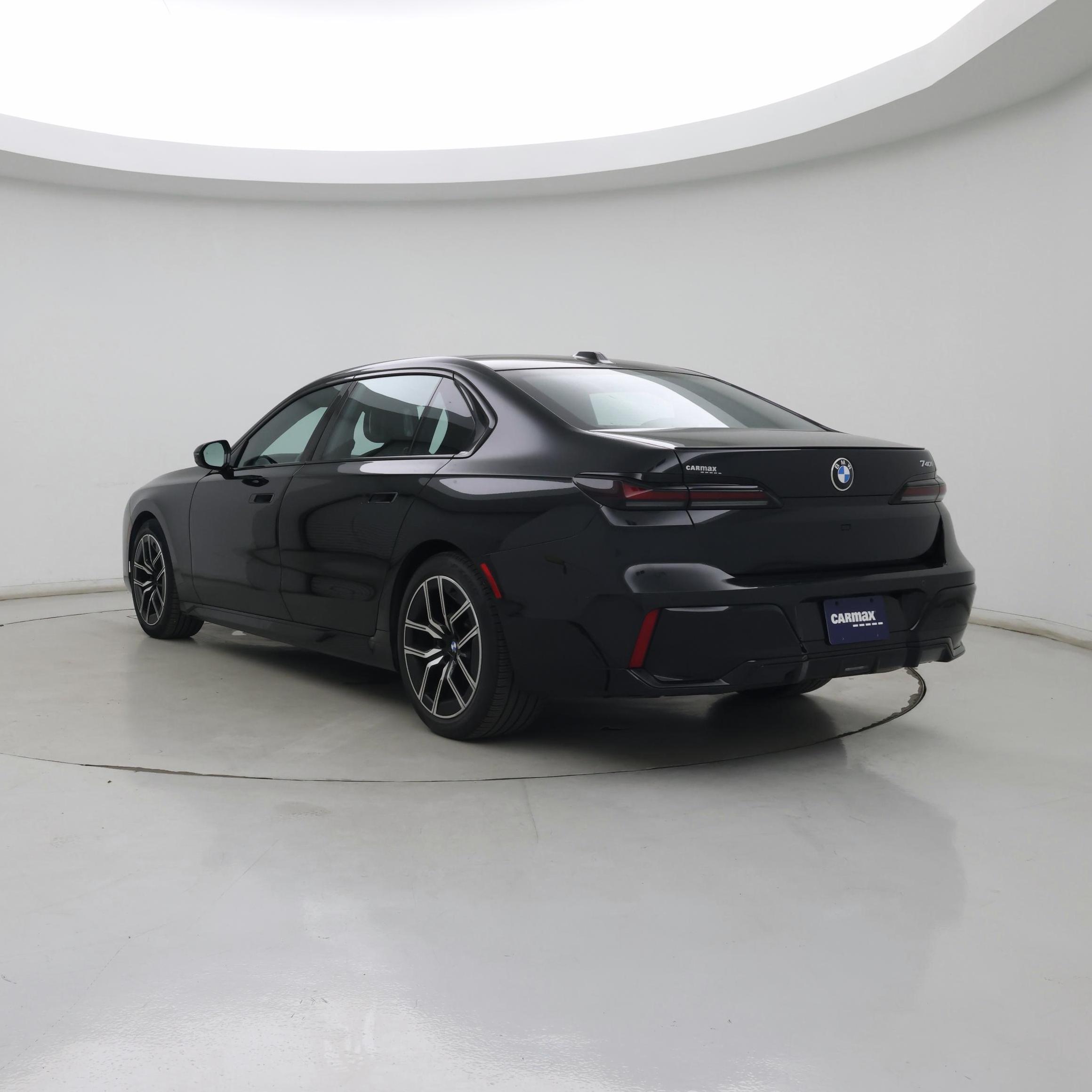 Thumbnail: 2023 BMW 7 Series - 2