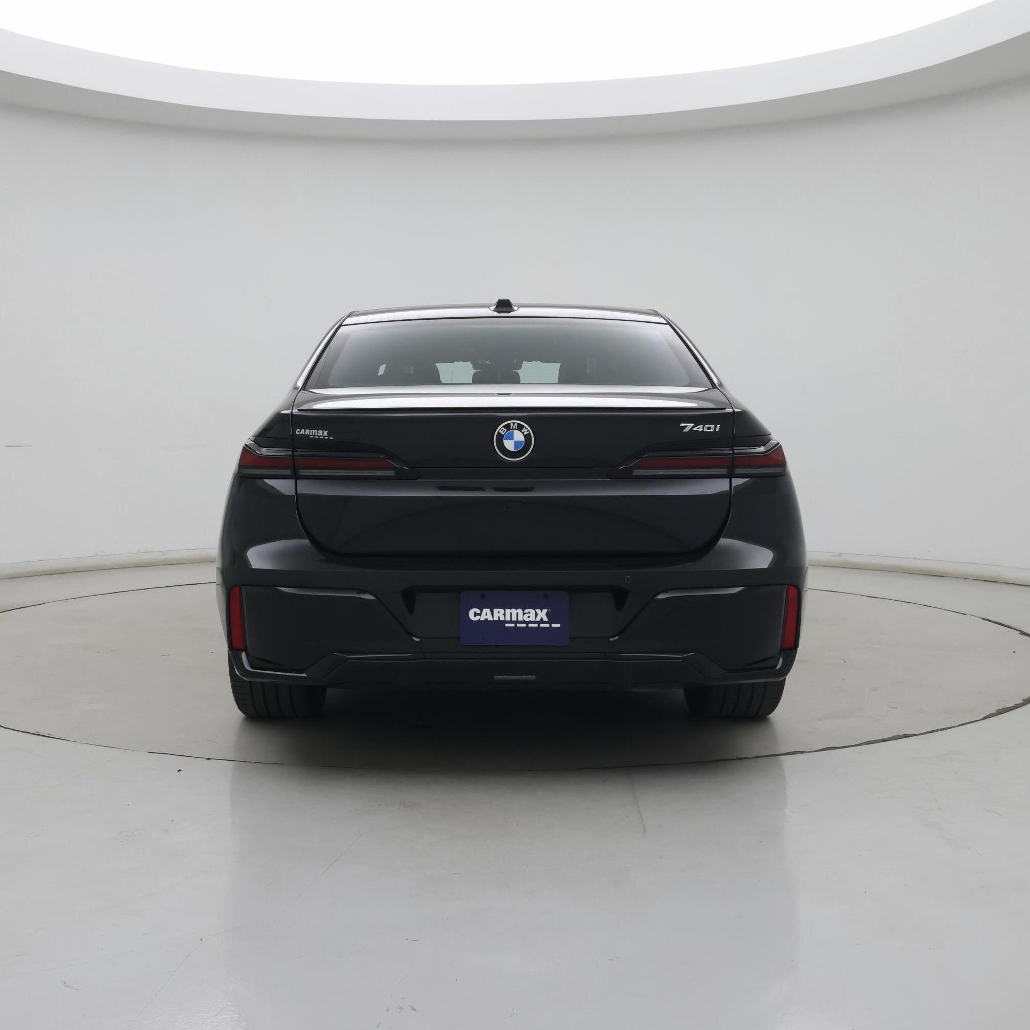 Thumbnail: 2023 BMW 7 Series - 6