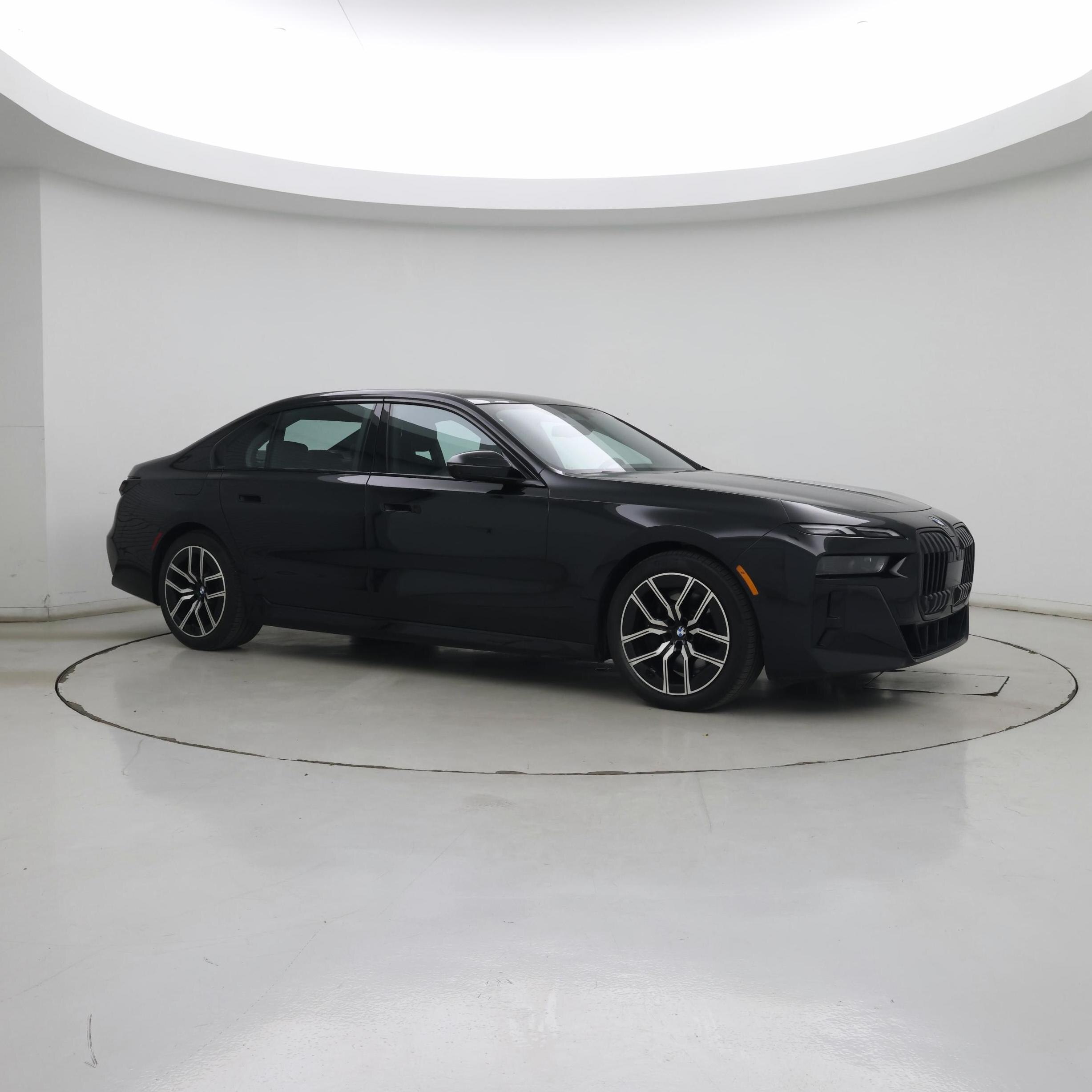 Thumbnail: 2023 BMW 7 Series - 7