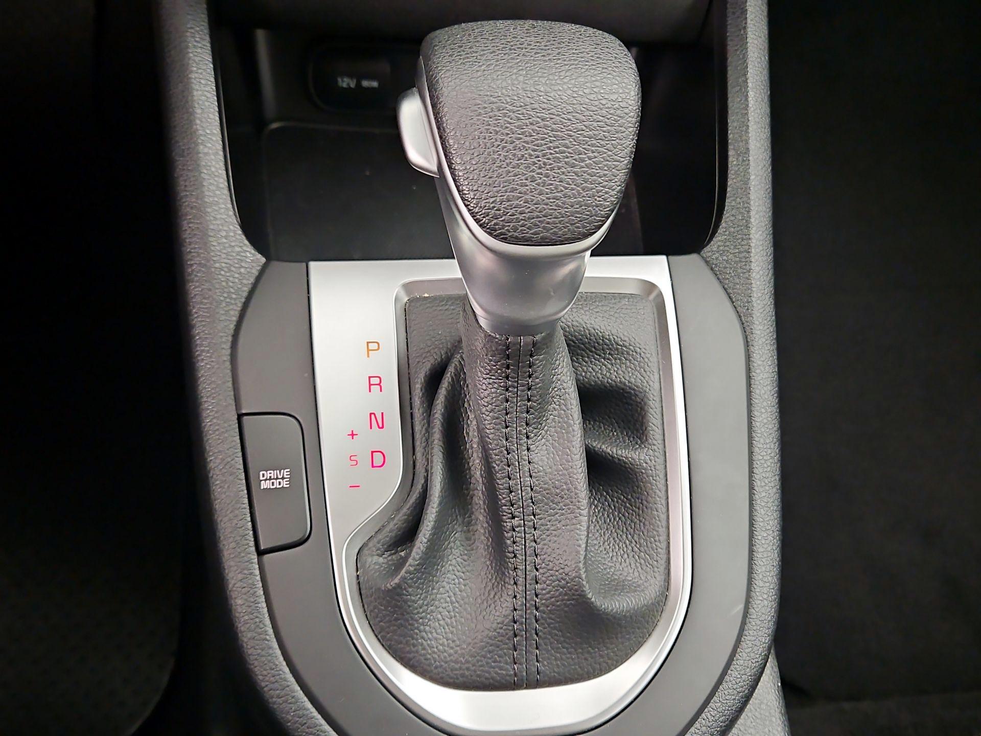Thumbnail: 2024 Kia Forte - 17