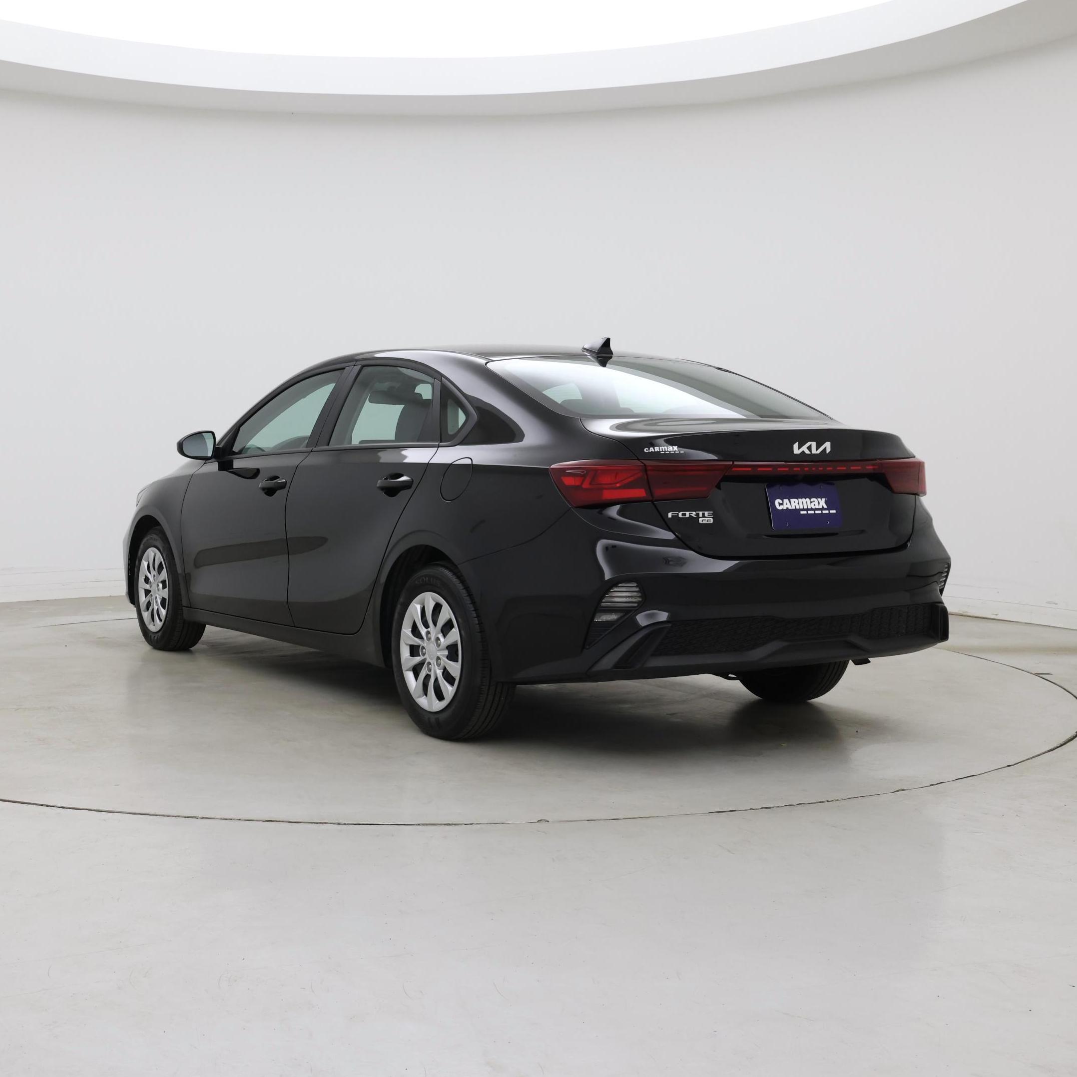 Thumbnail: 2024 Kia Forte - 2