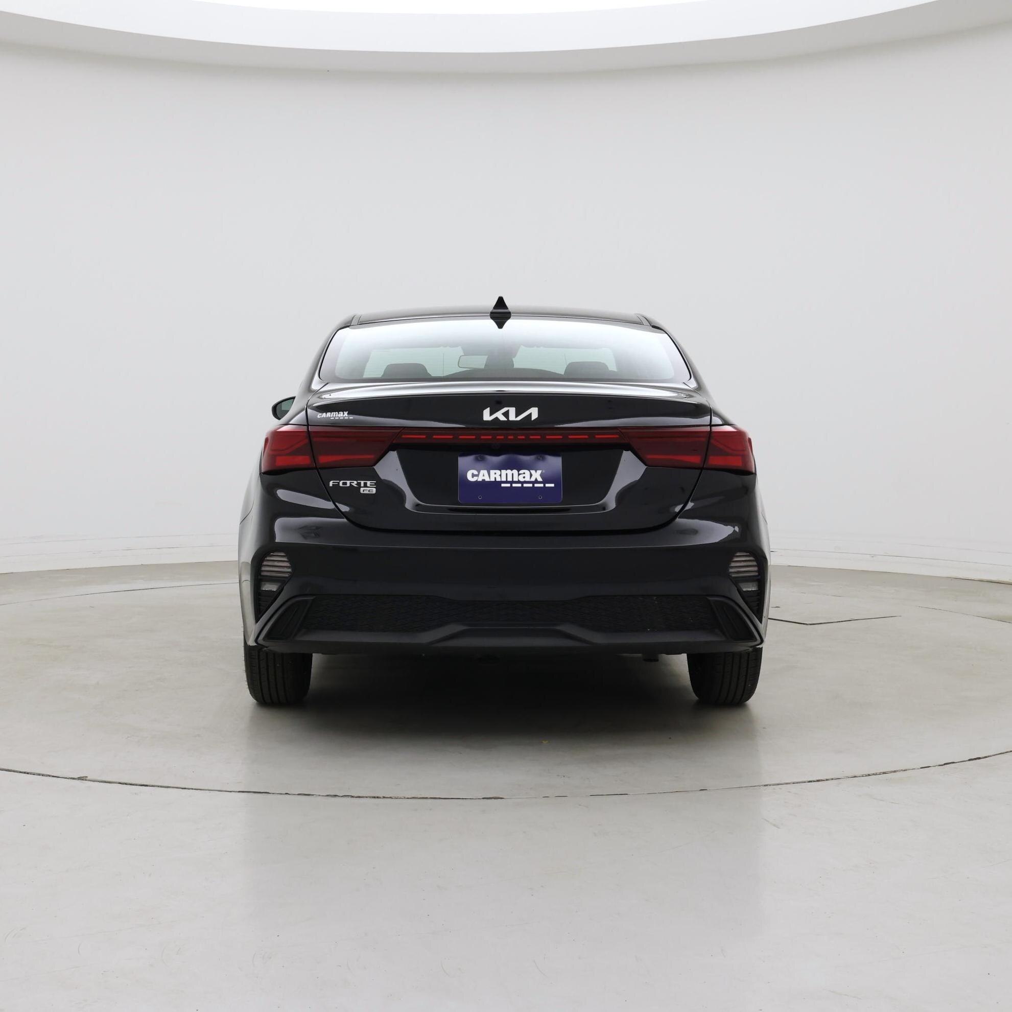 Thumbnail: 2024 Kia Forte - 6