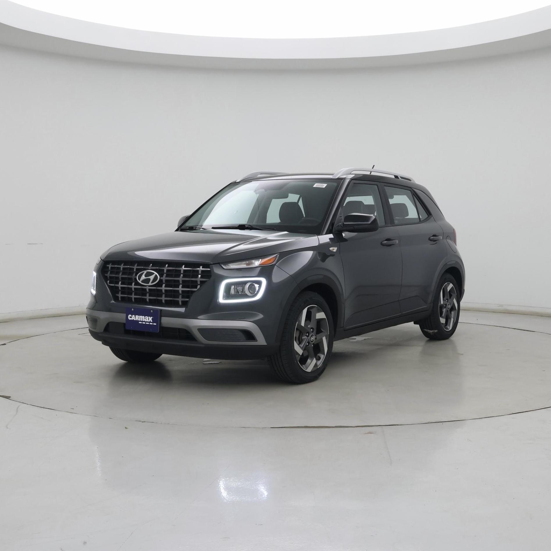 Thumbnail: 2023 Hyundai Venue - 4