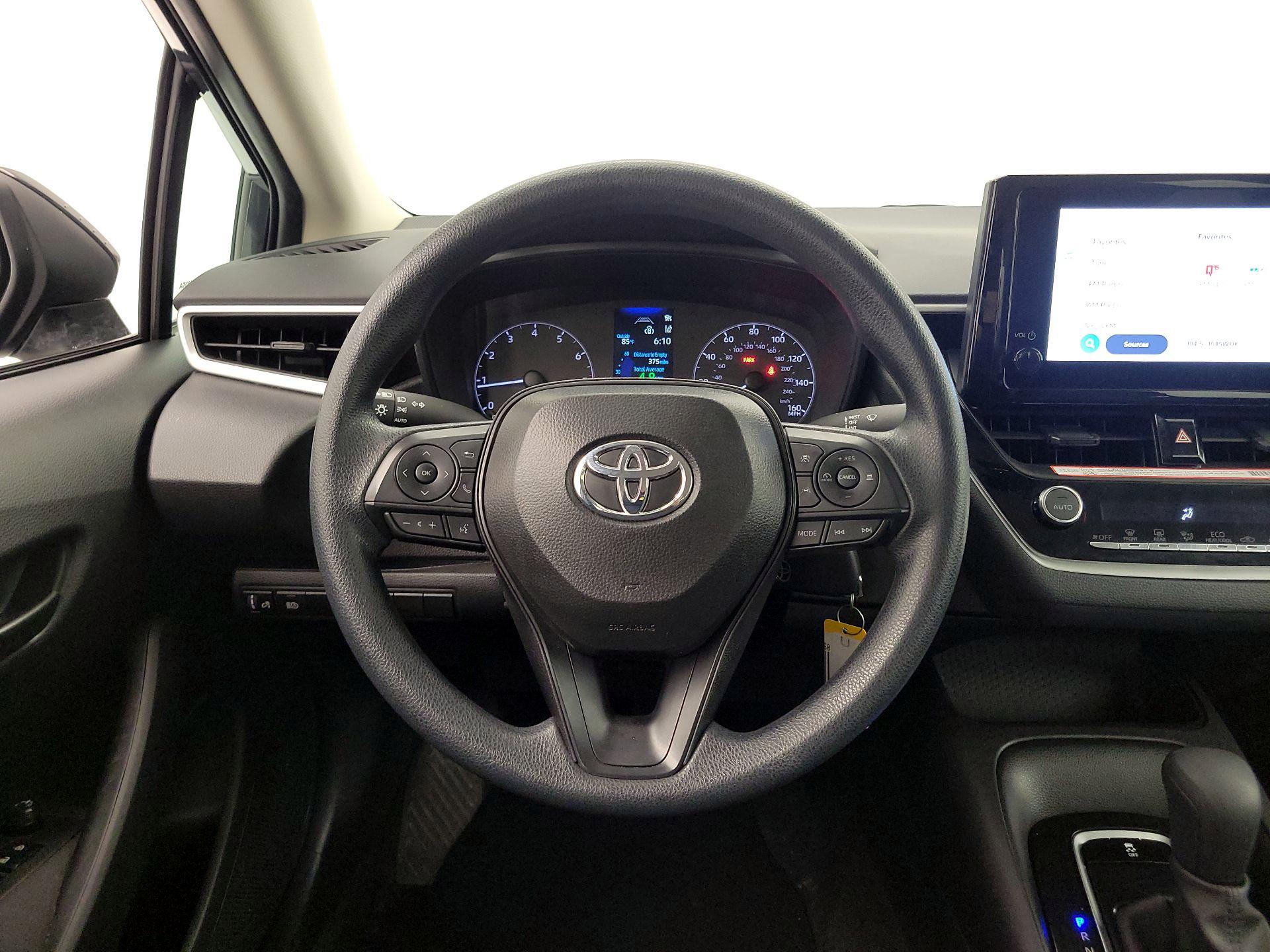 Thumbnail: 2025 Toyota Corolla - 10