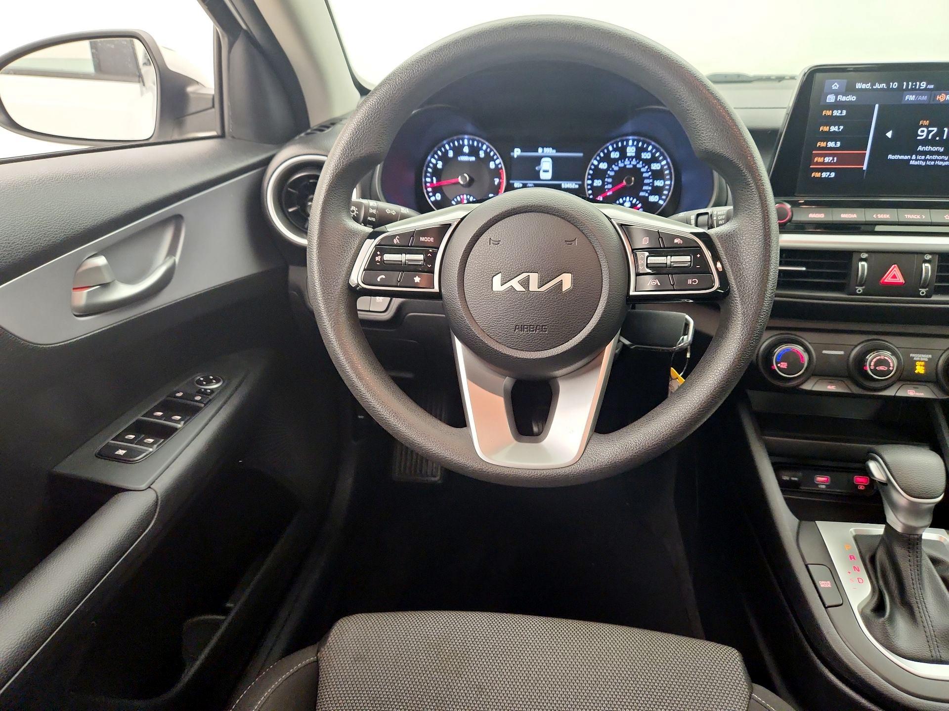 Thumbnail: 2024 Kia Forte - 10
