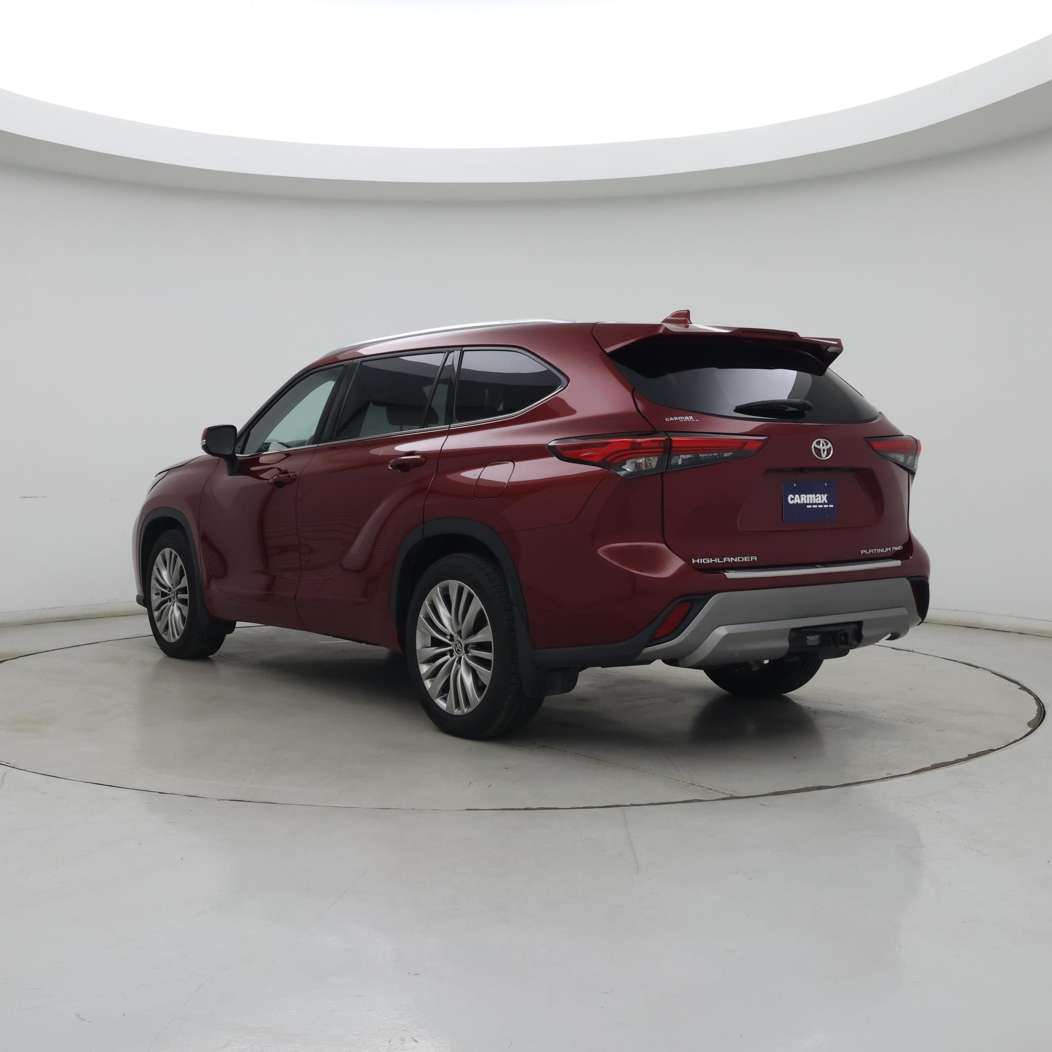 Thumbnail: 2022 Toyota Highlander - 2