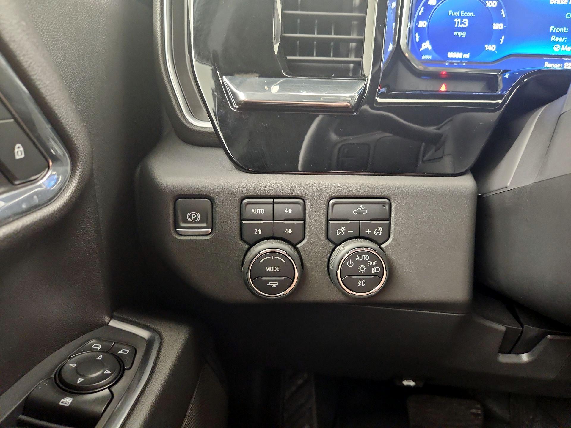 Thumbnail: 2023 Chevrolet Silverado 1500 - 13