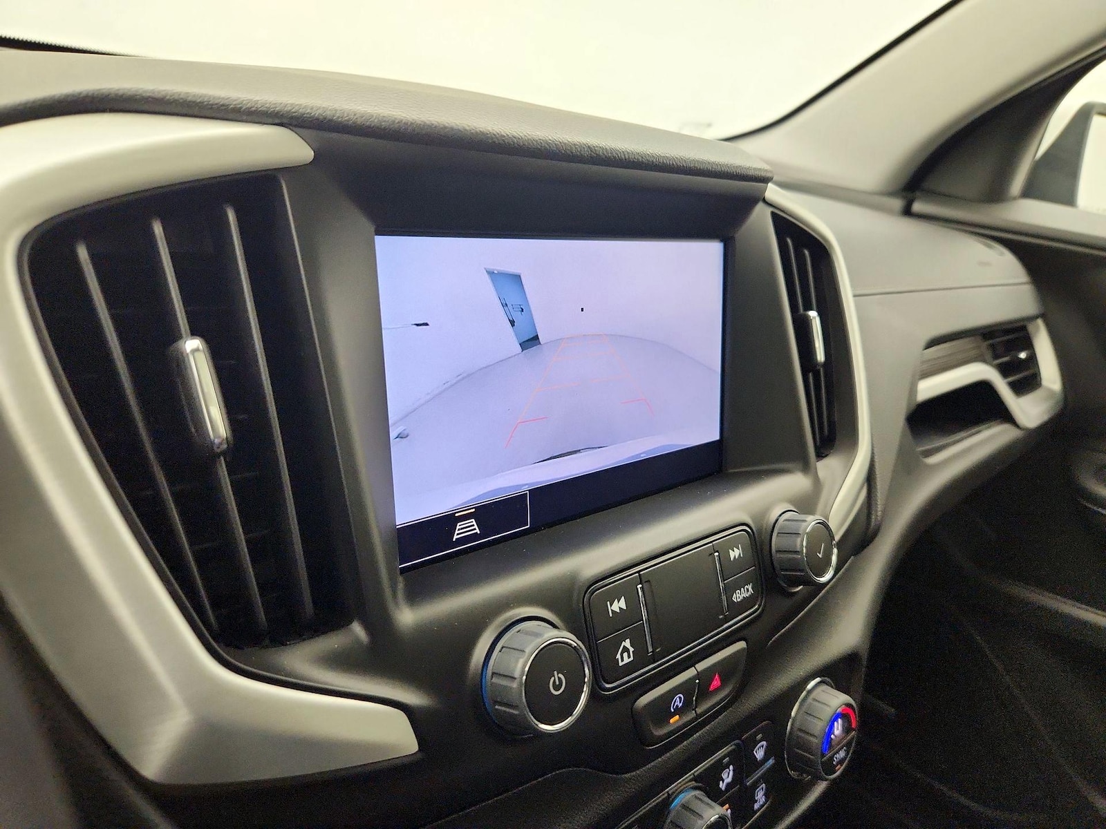 2024 GMC Terrain SLT - Photo 15