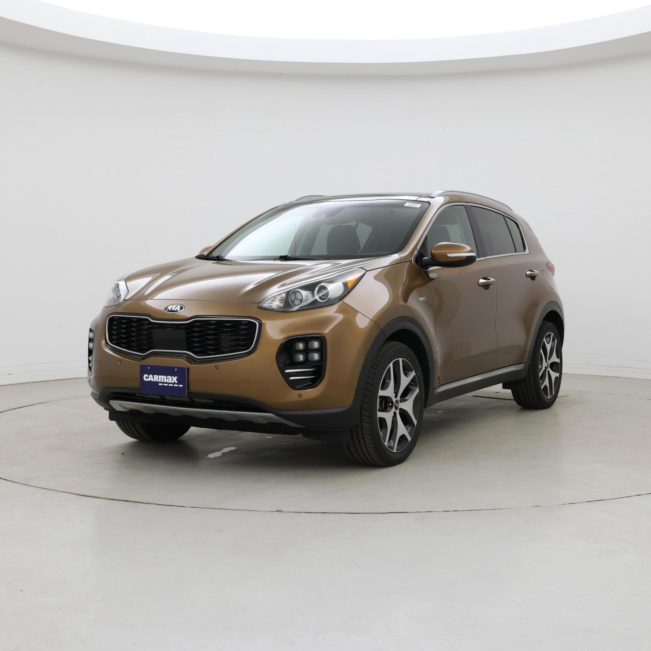 Thumbnail: 2017 Kia Sportage - 4