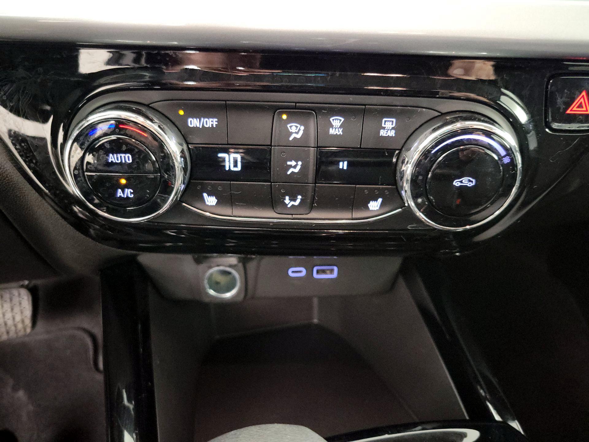 Thumbnail: 2024 Chevrolet Trax - 16