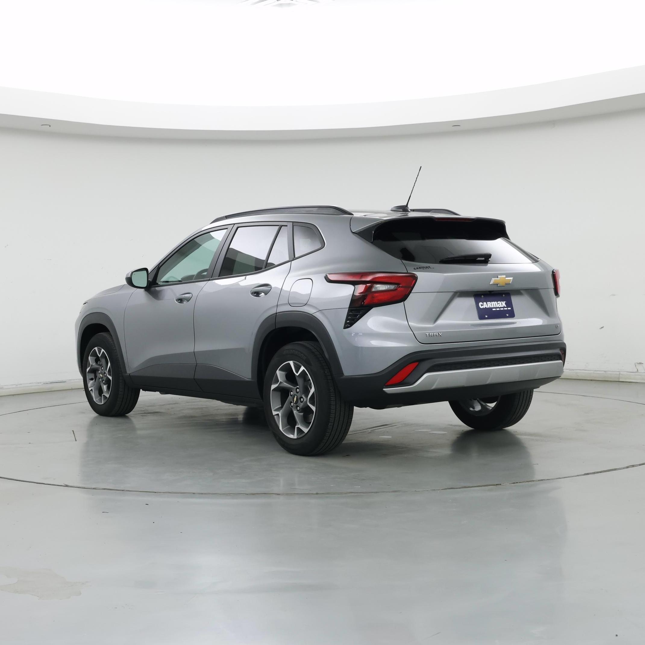 Thumbnail: 2024 Chevrolet Trax - 2