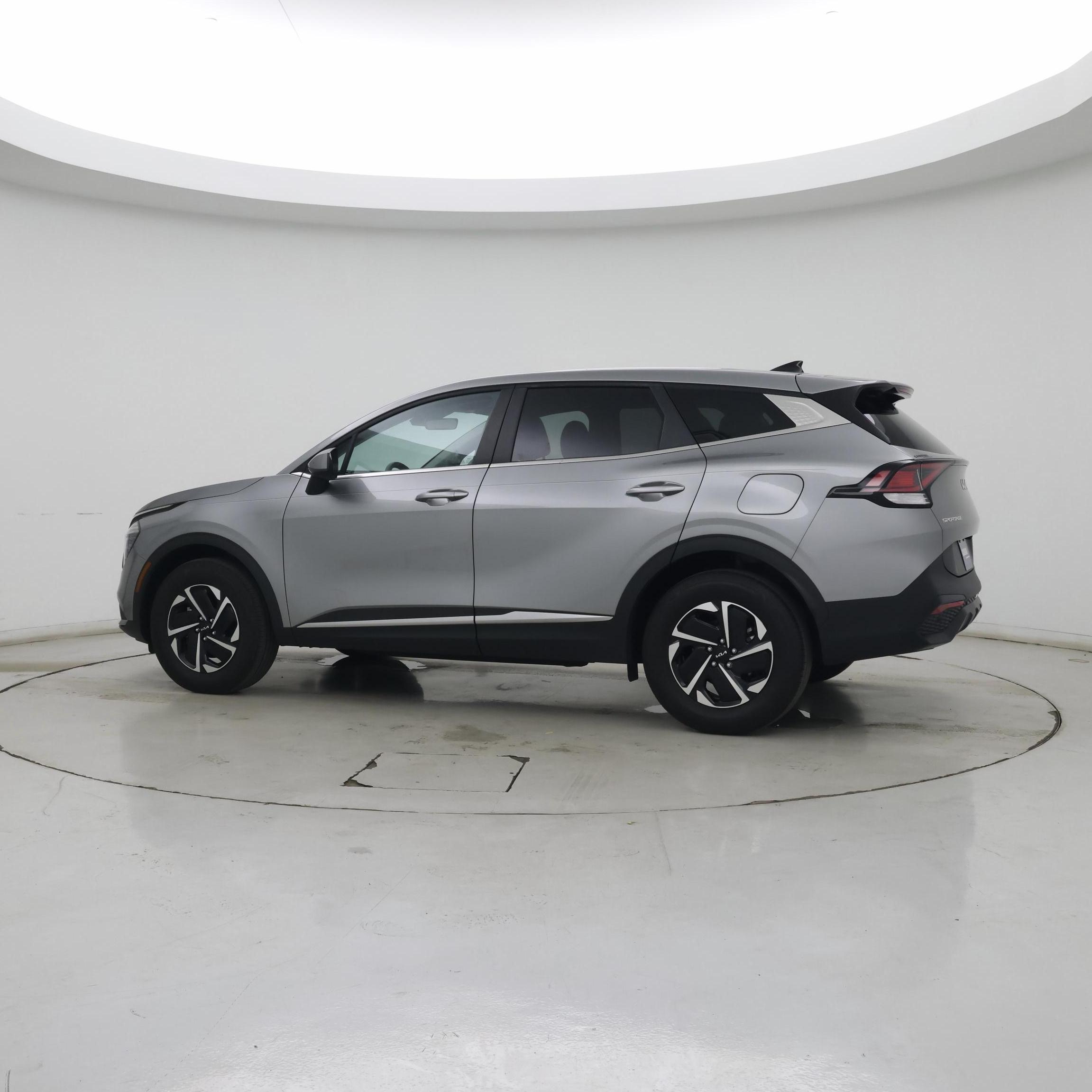 Thumbnail: 2024 Kia Sportage - 3
