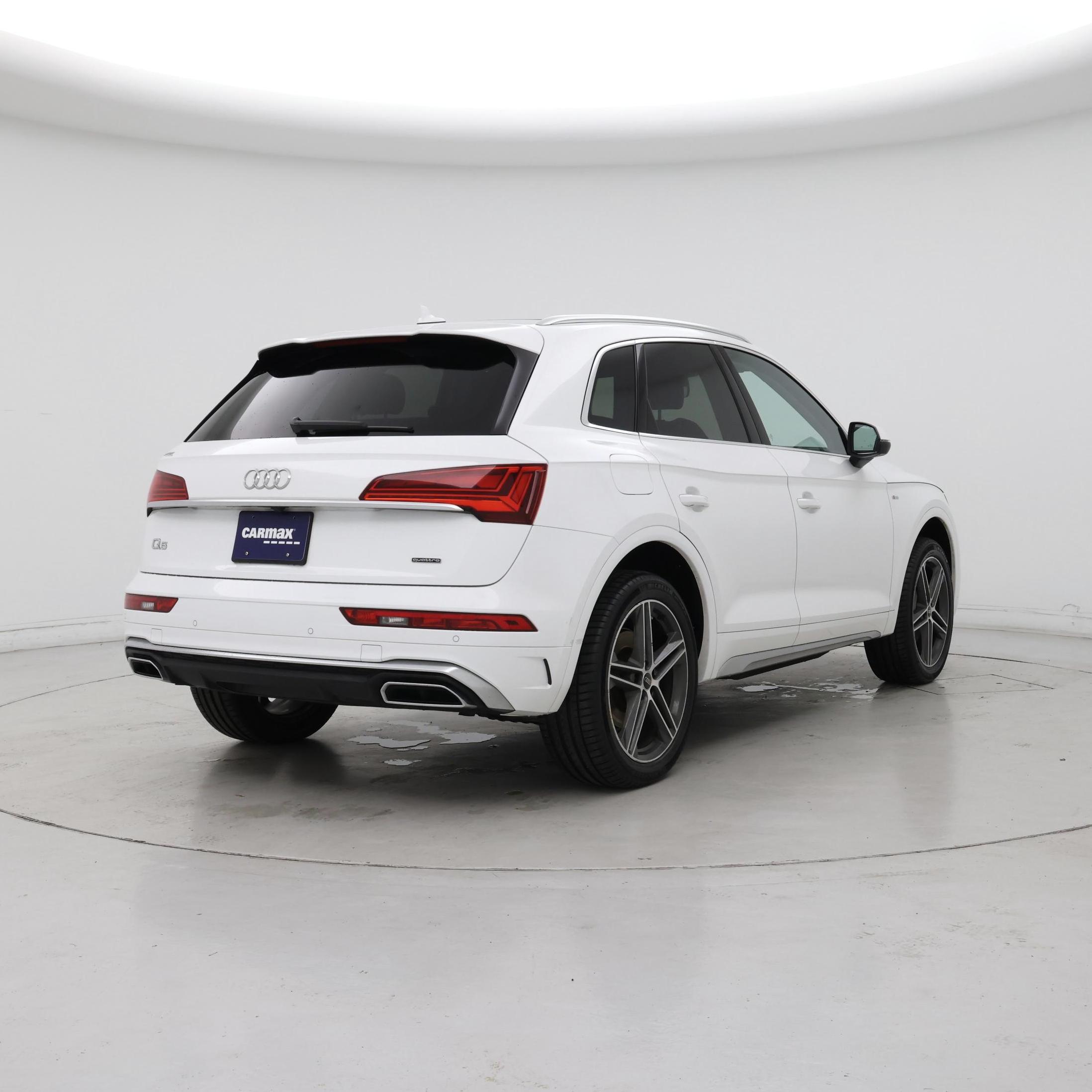 Thumbnail: 2024 Audi Q5 - 8
