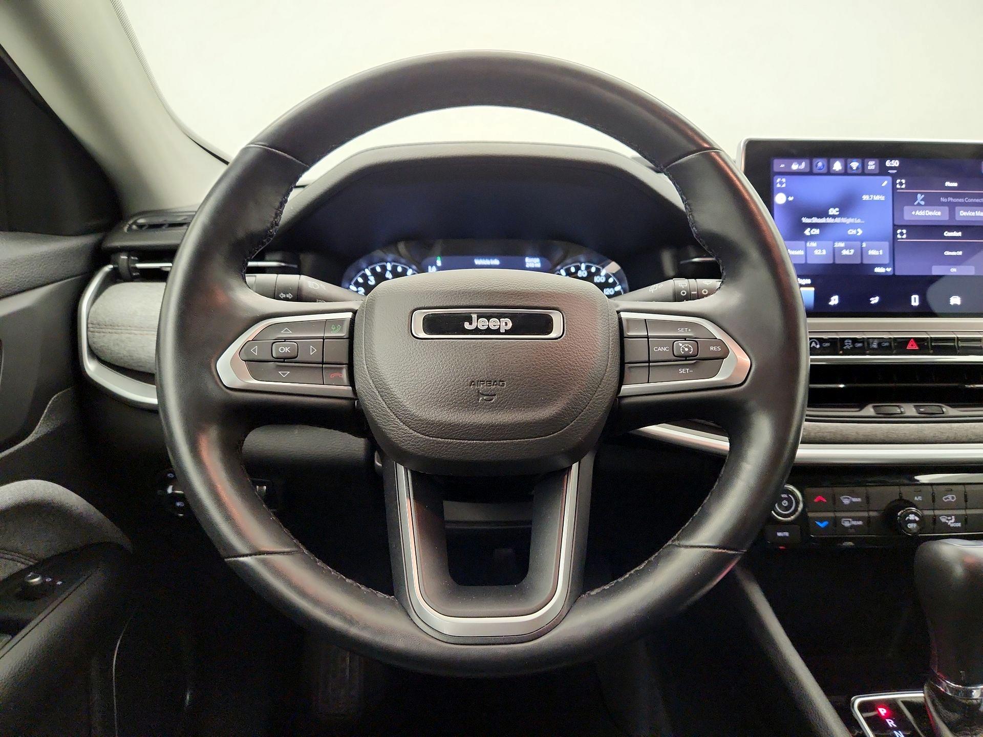 Thumbnail: 2022 Jeep Compass - 10