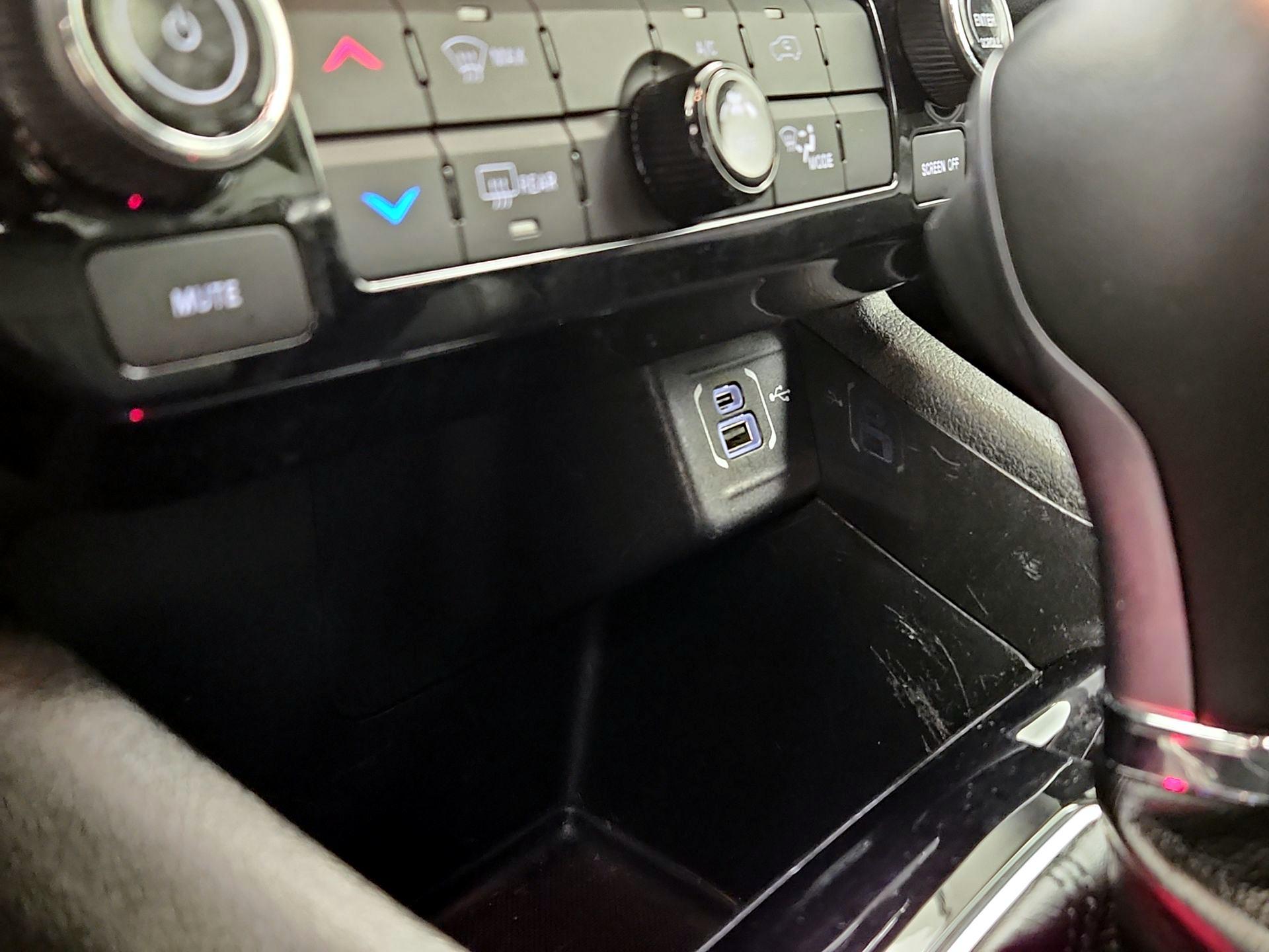 Thumbnail: 2022 Jeep Compass - 18