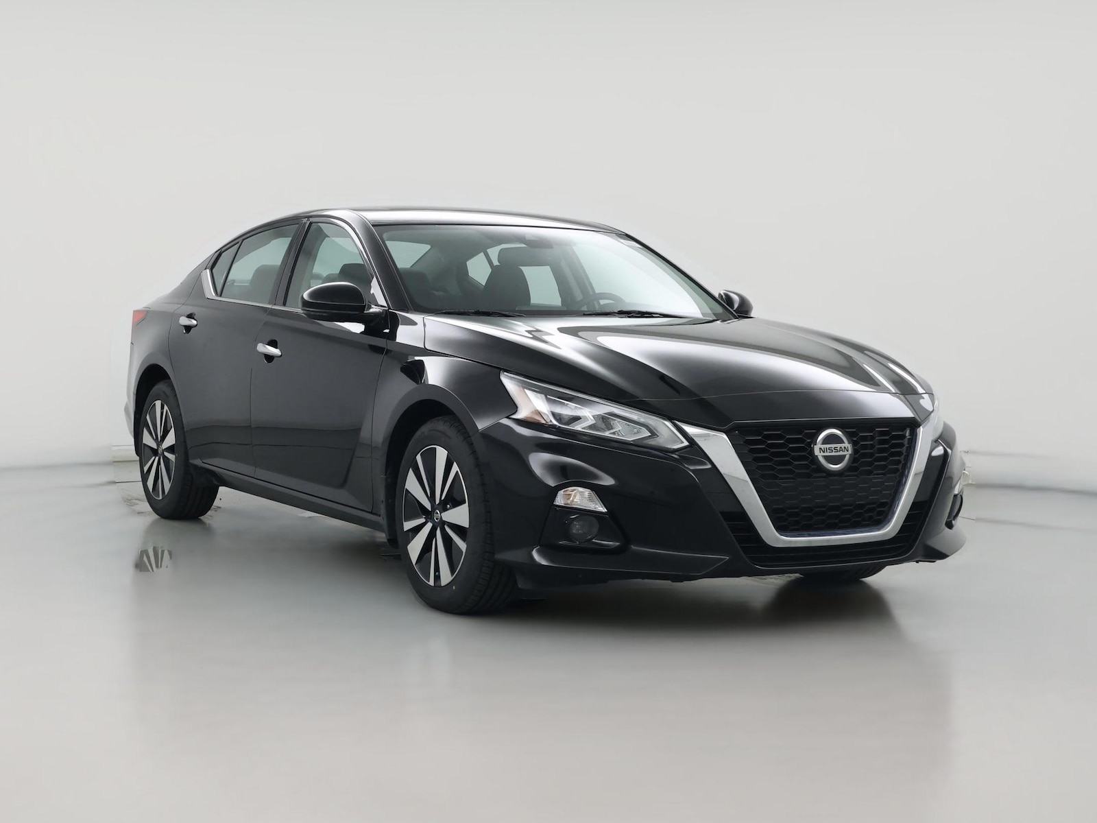 2020 Nissan Altima SV - Photo 1