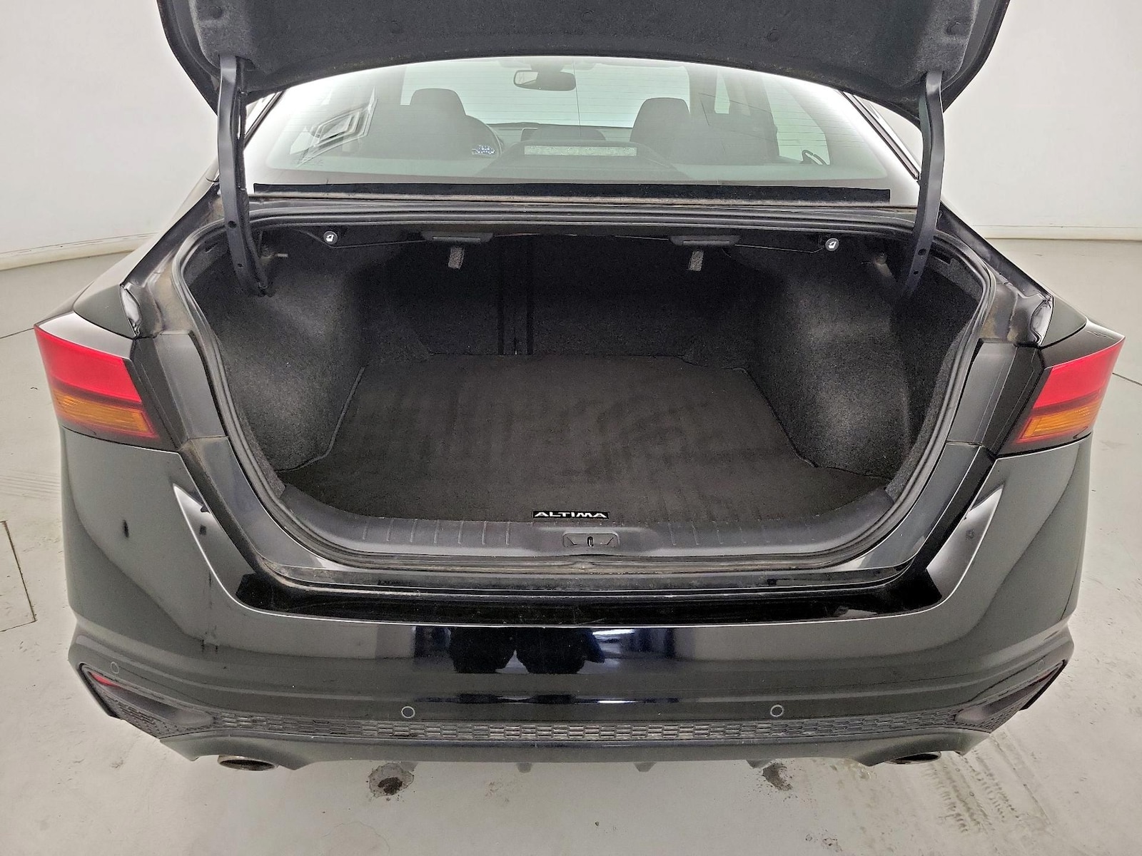 2020 Nissan Altima SV - Photo 22