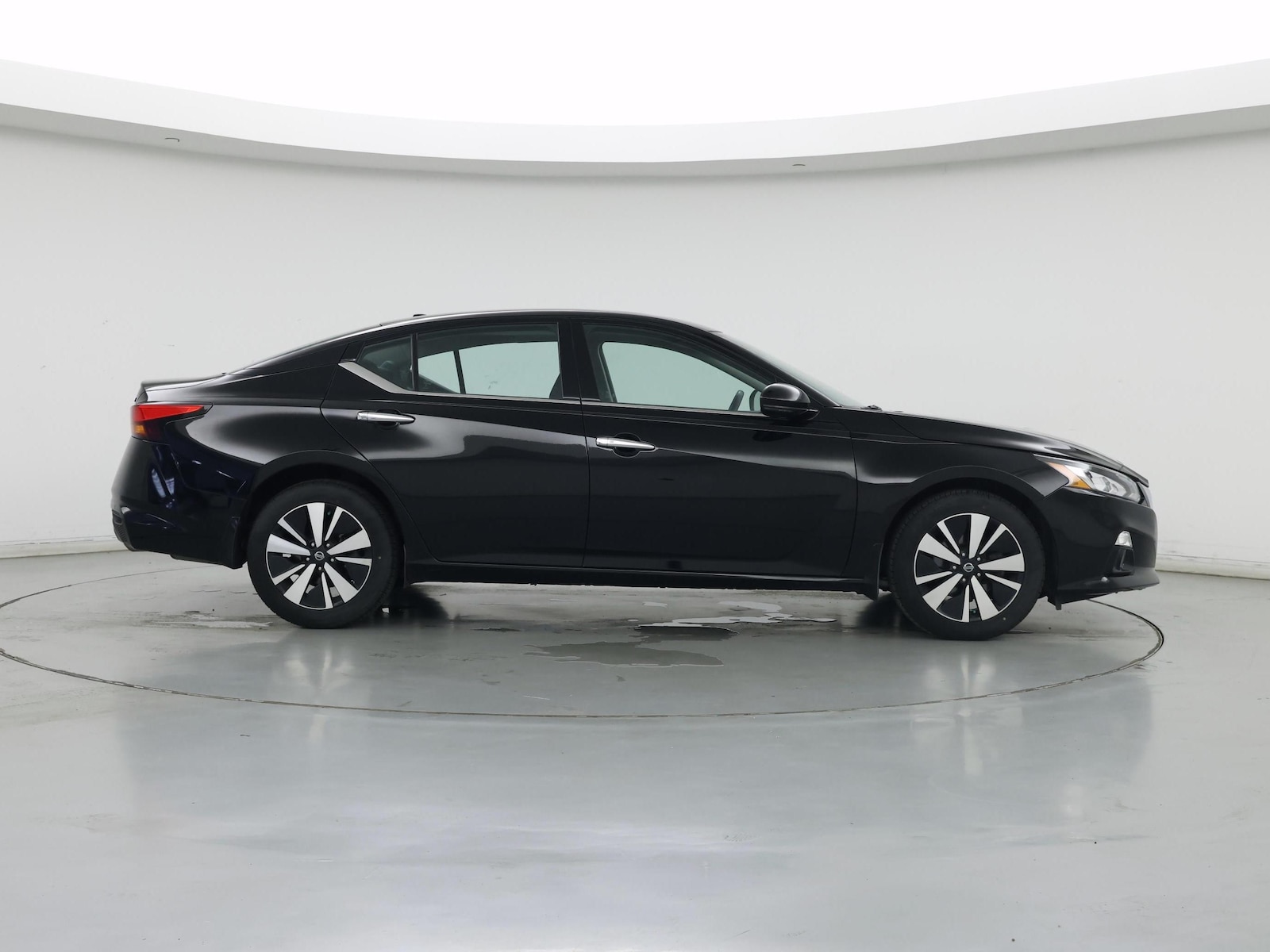 2020 Nissan Altima SV - Photo 8