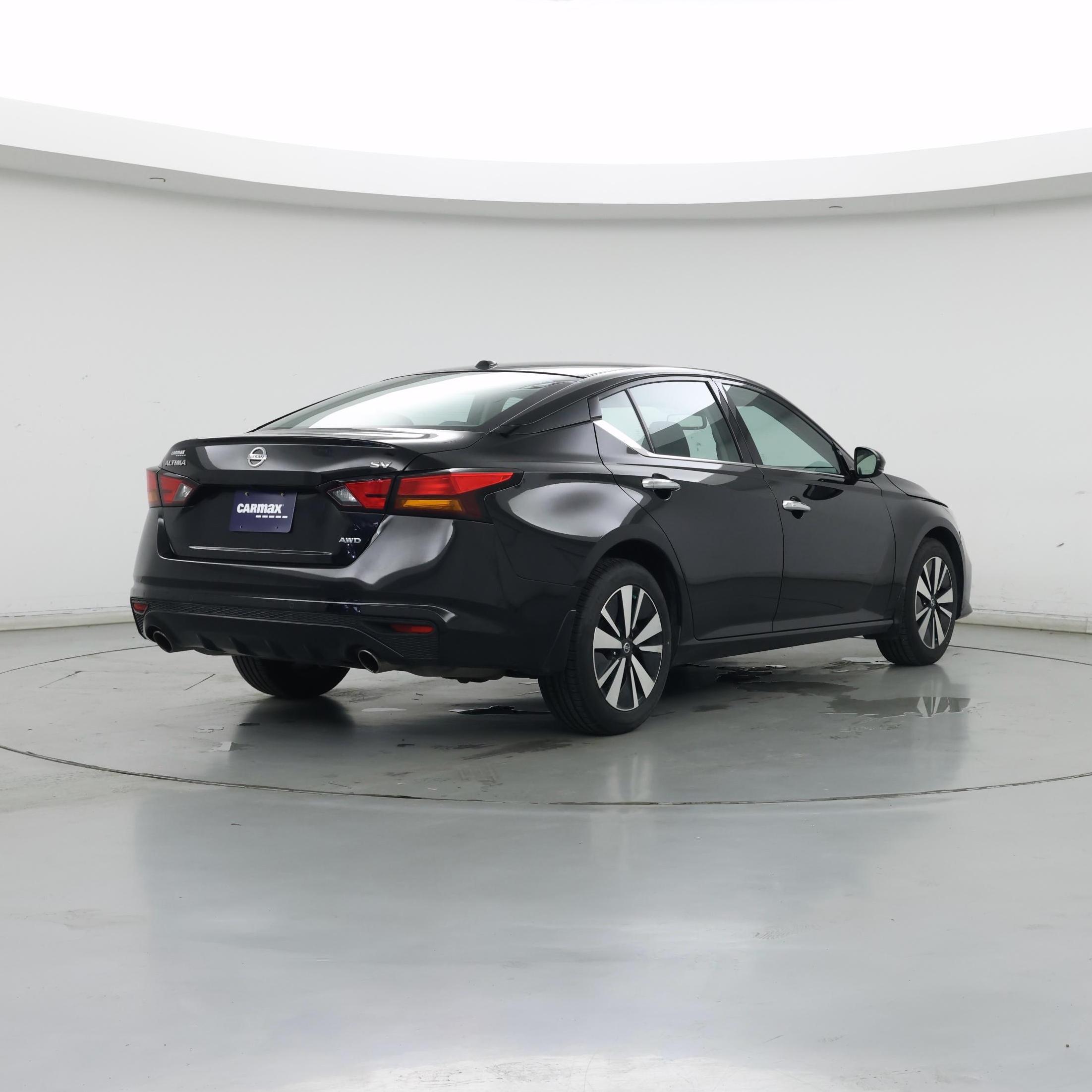 Thumbnail: 2020 Nissan Altima - 8