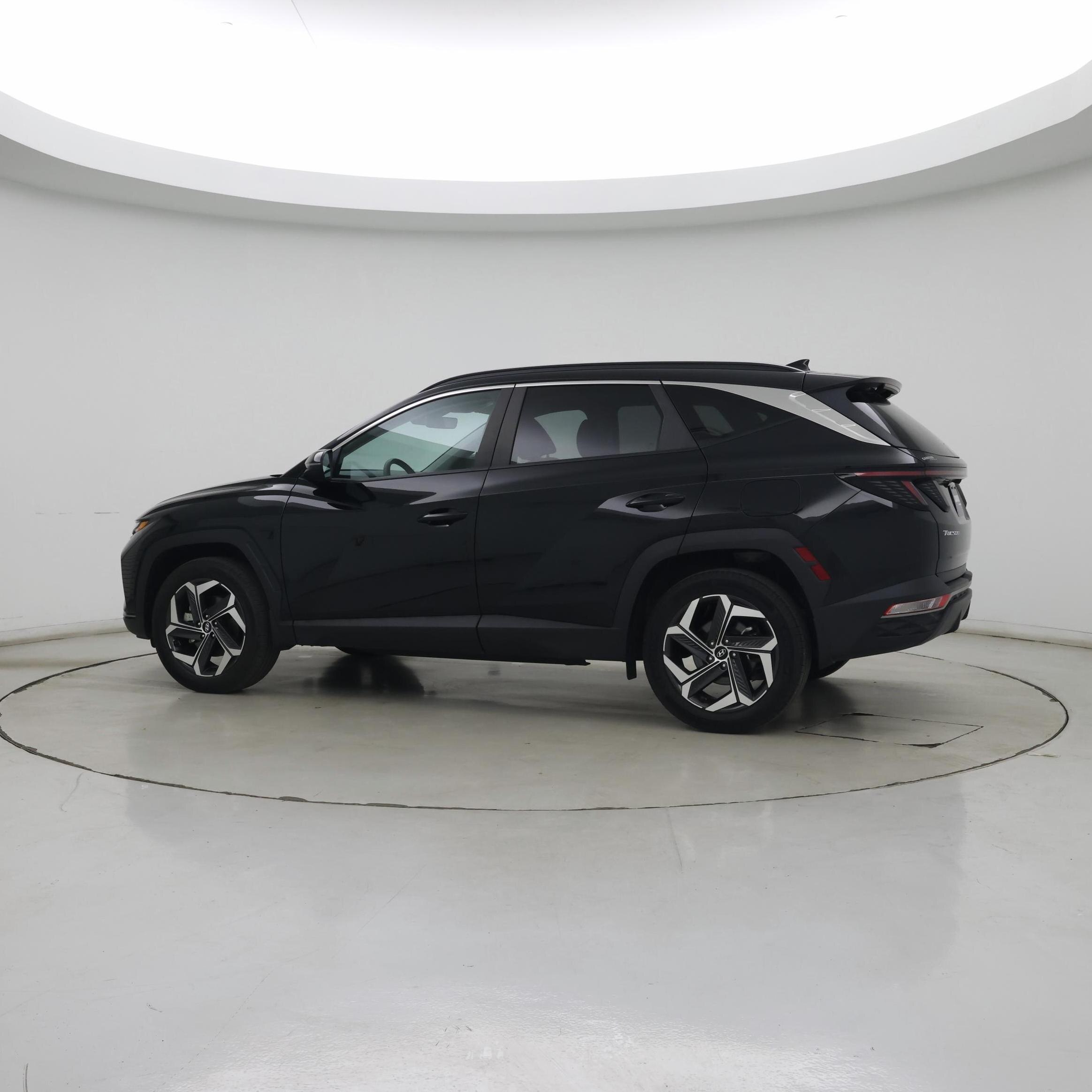 Thumbnail: 2023 Hyundai Tucson - 3