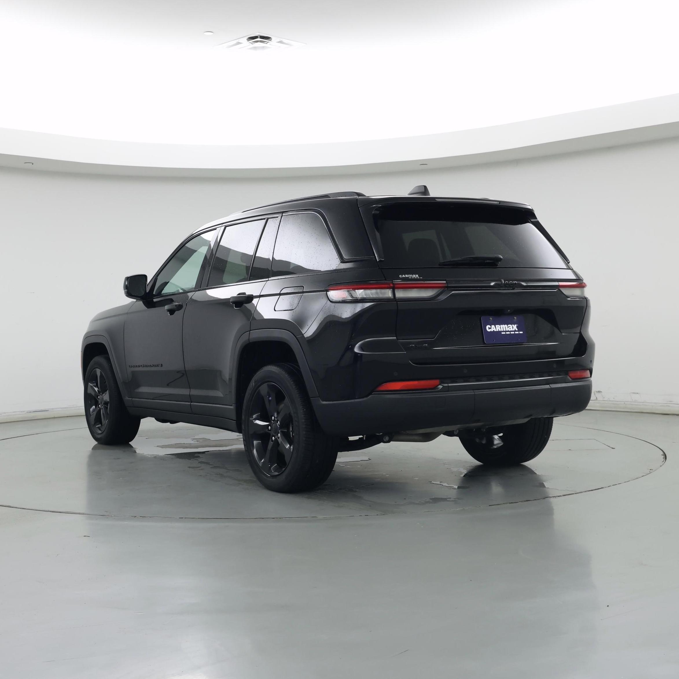 Thumbnail: 2023 Jeep Grand Cherokee - 2