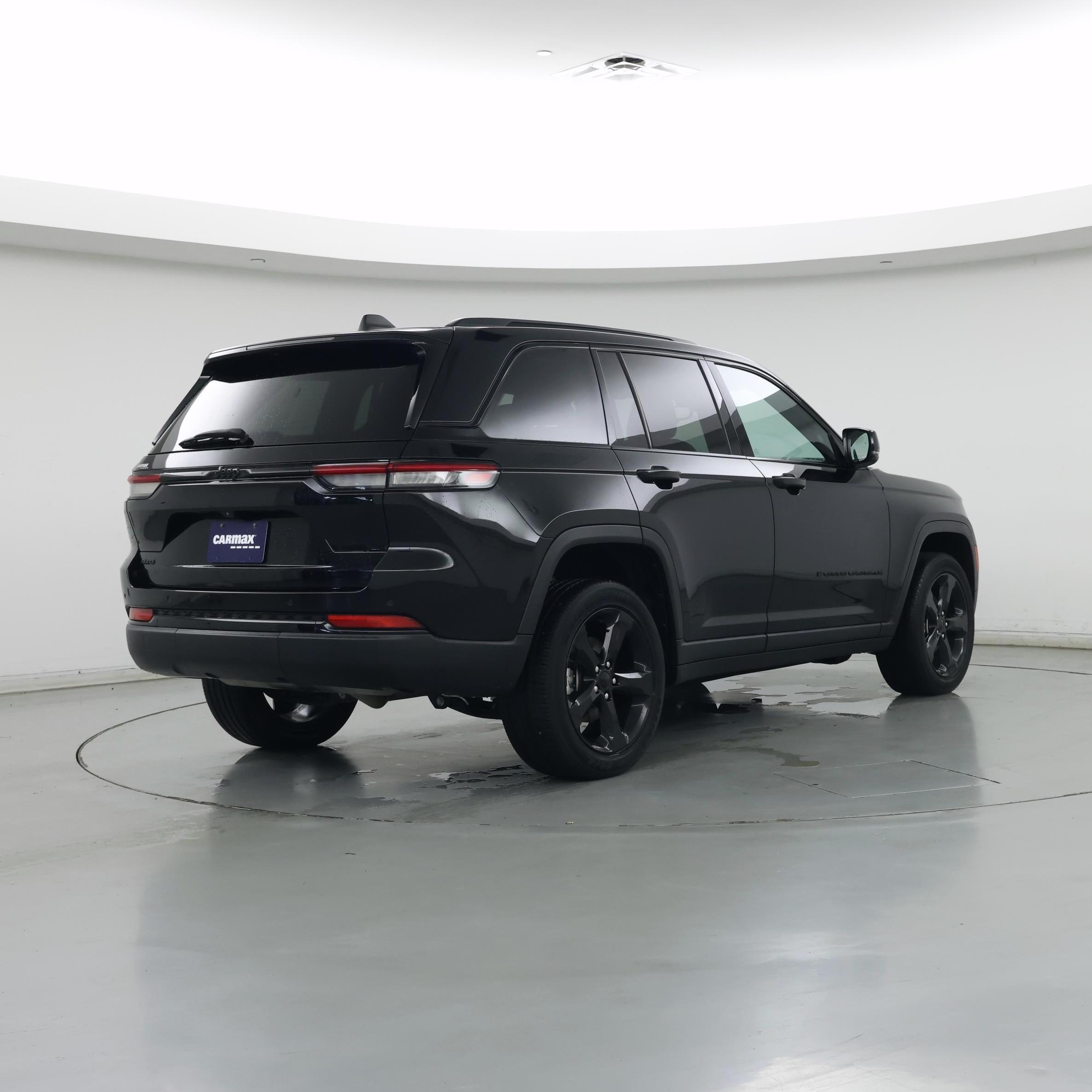 Thumbnail: 2023 Jeep Grand Cherokee - 8