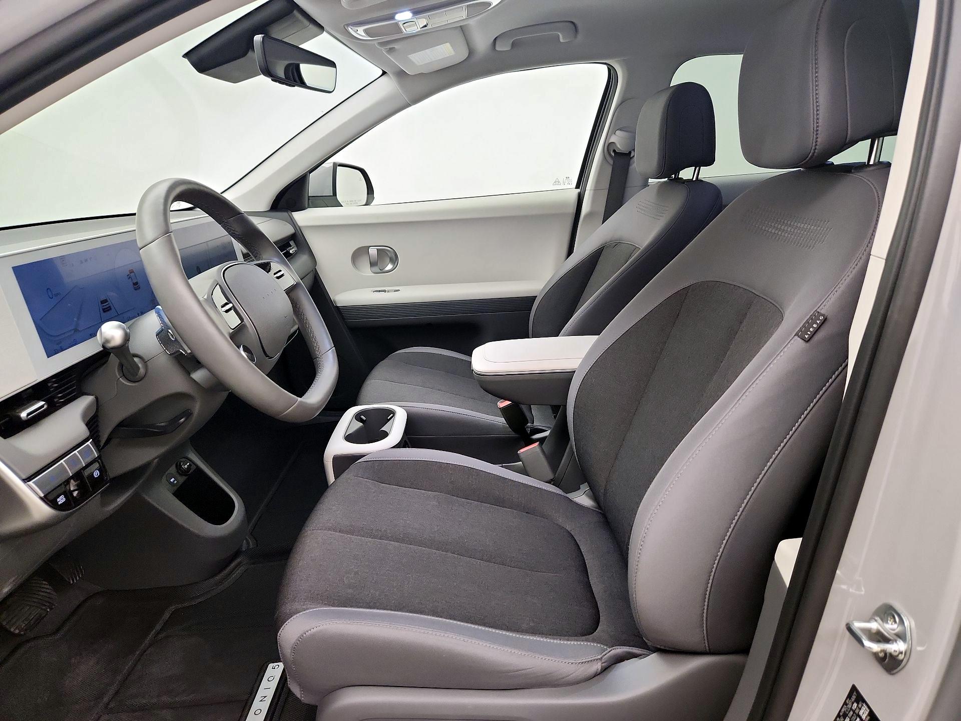 Thumbnail: 2024 Hyundai Ioniq 5 - 11