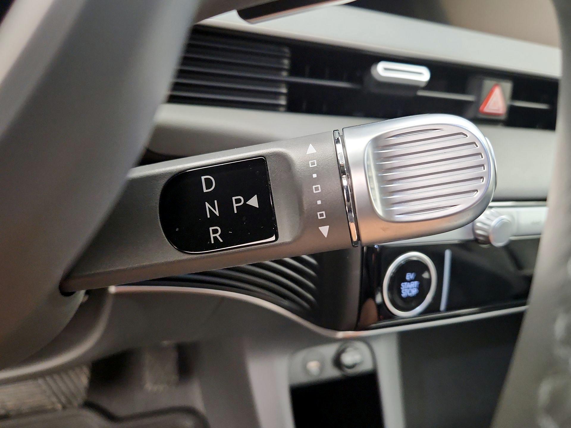 Thumbnail: 2024 Hyundai Ioniq 5 - 18