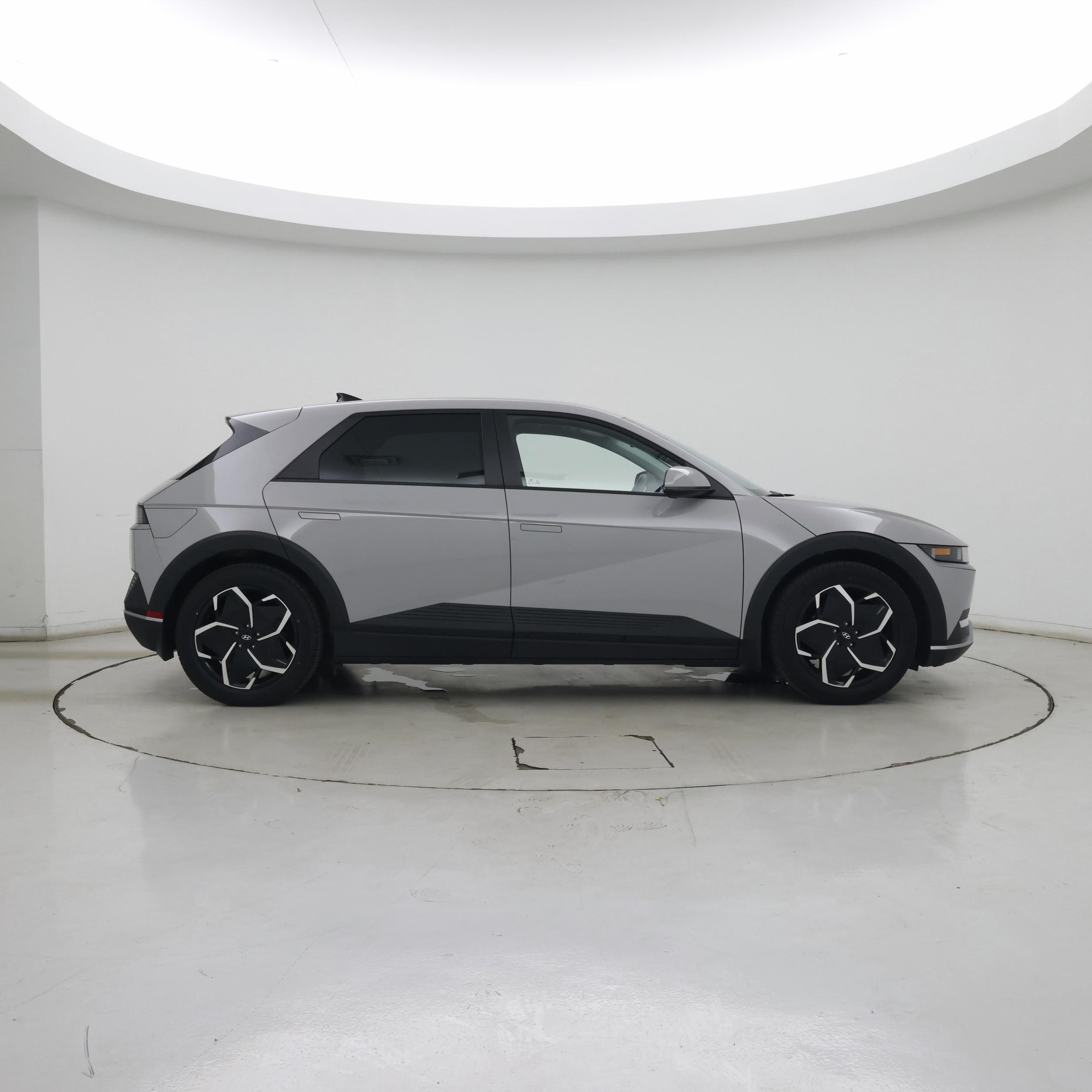Thumbnail: 2024 Hyundai Ioniq 5 - 7