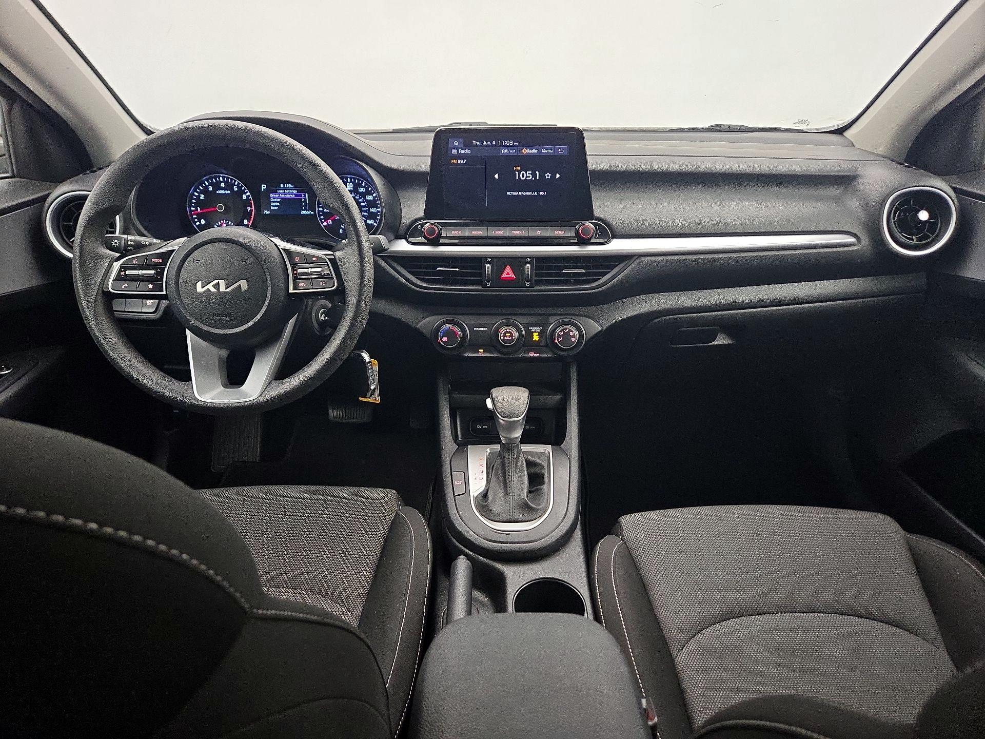 Thumbnail: 2023 Kia Forte - 9