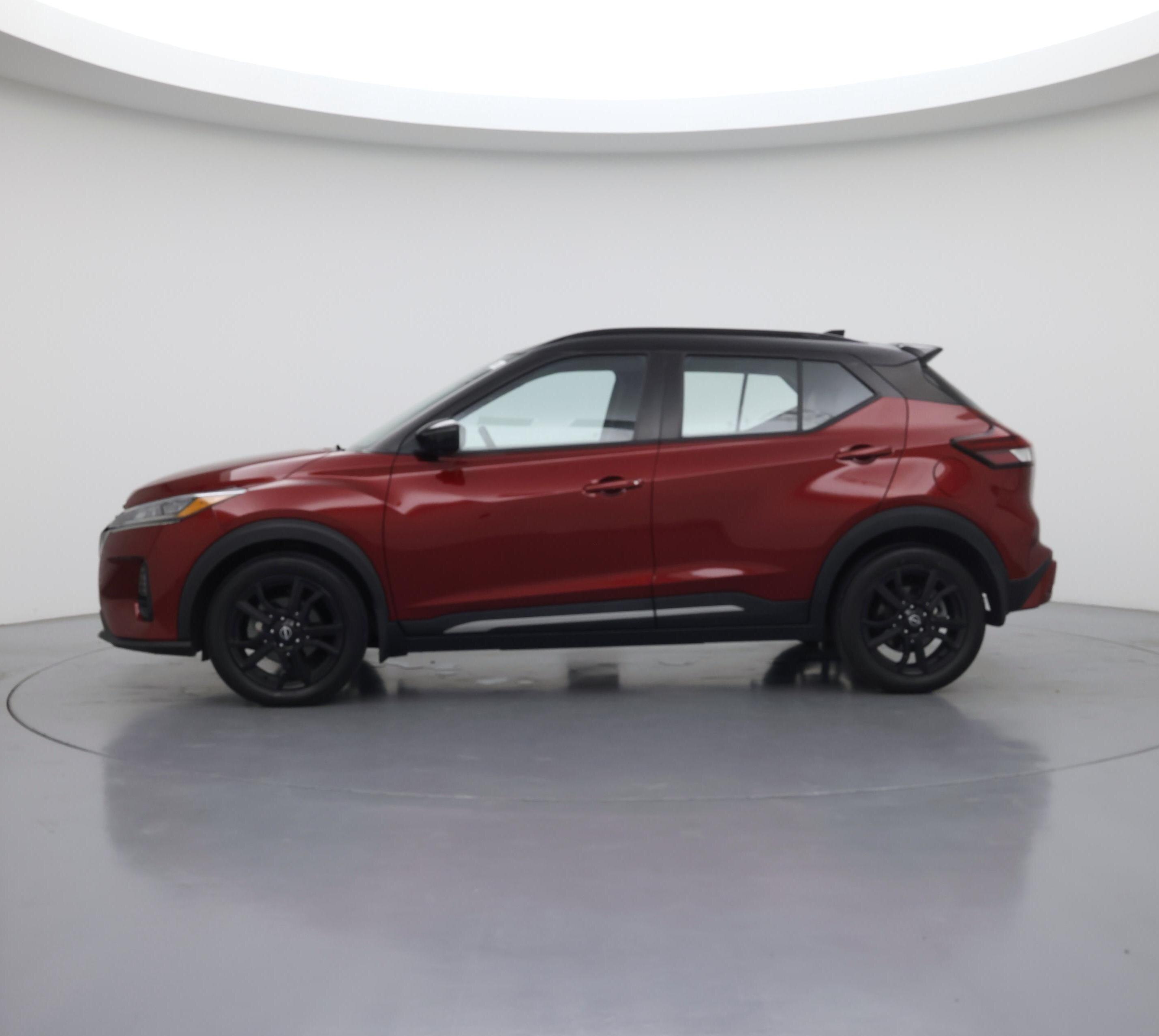 Thumbnail: 2022 Nissan Kicks - 3