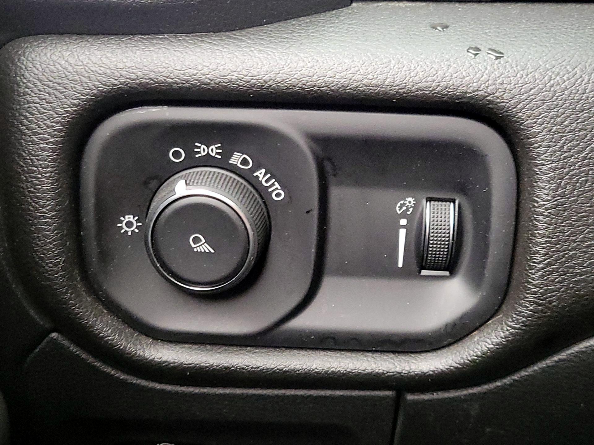 Thumbnail: 2024 RAM 1500 - 13