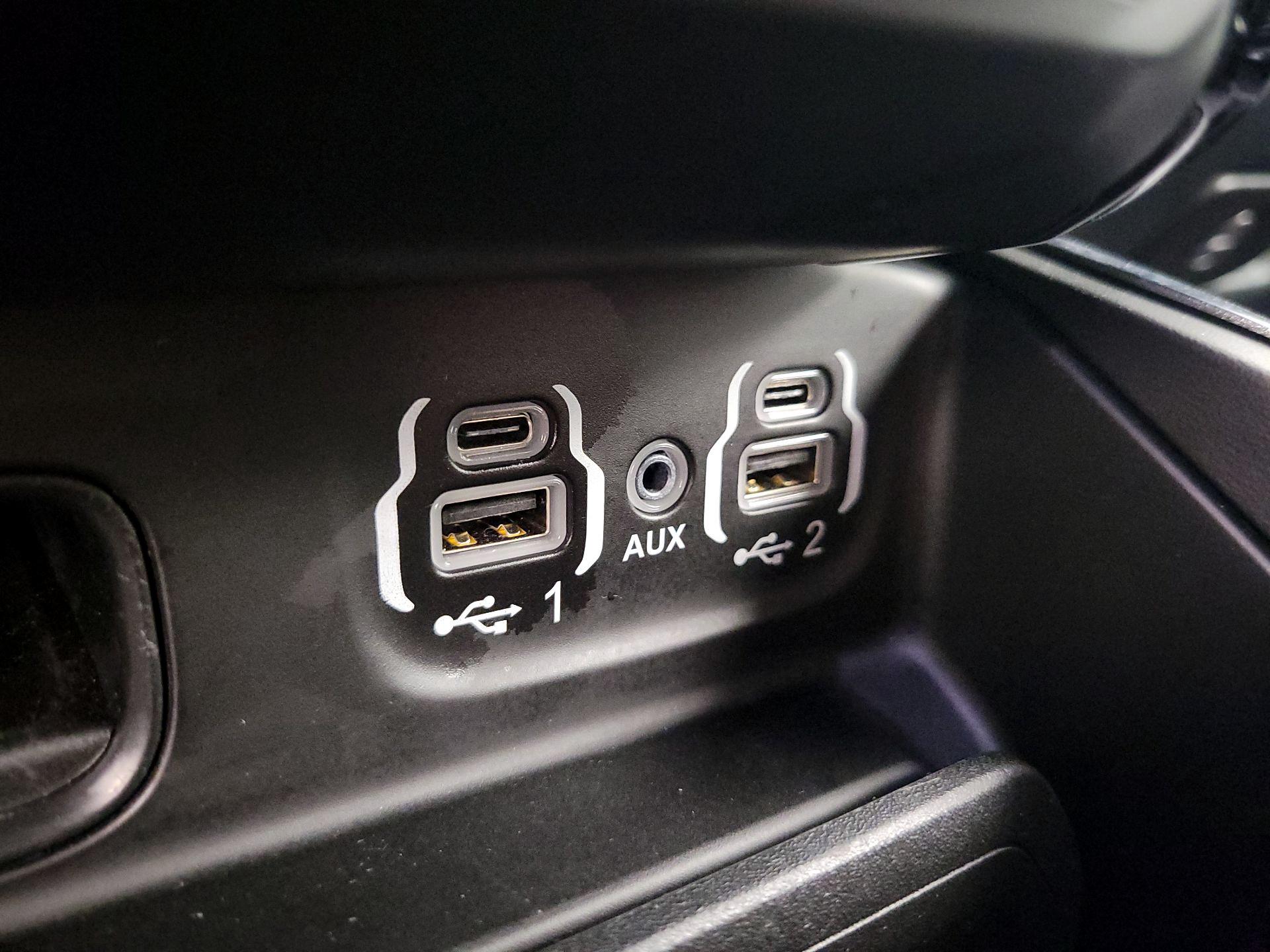 Thumbnail: 2023 RAM 1500 - 19