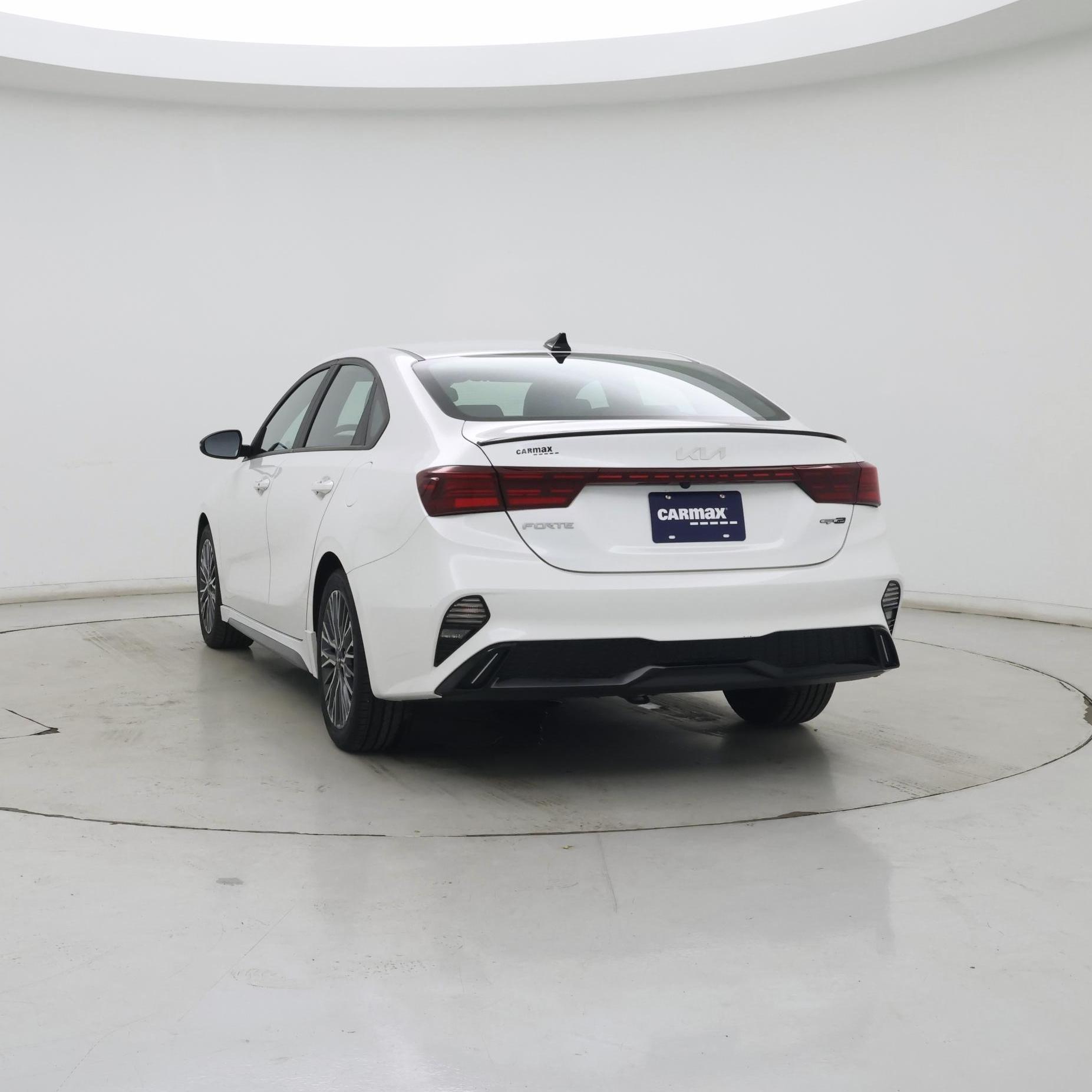 Thumbnail: 2023 Kia Forte - 2