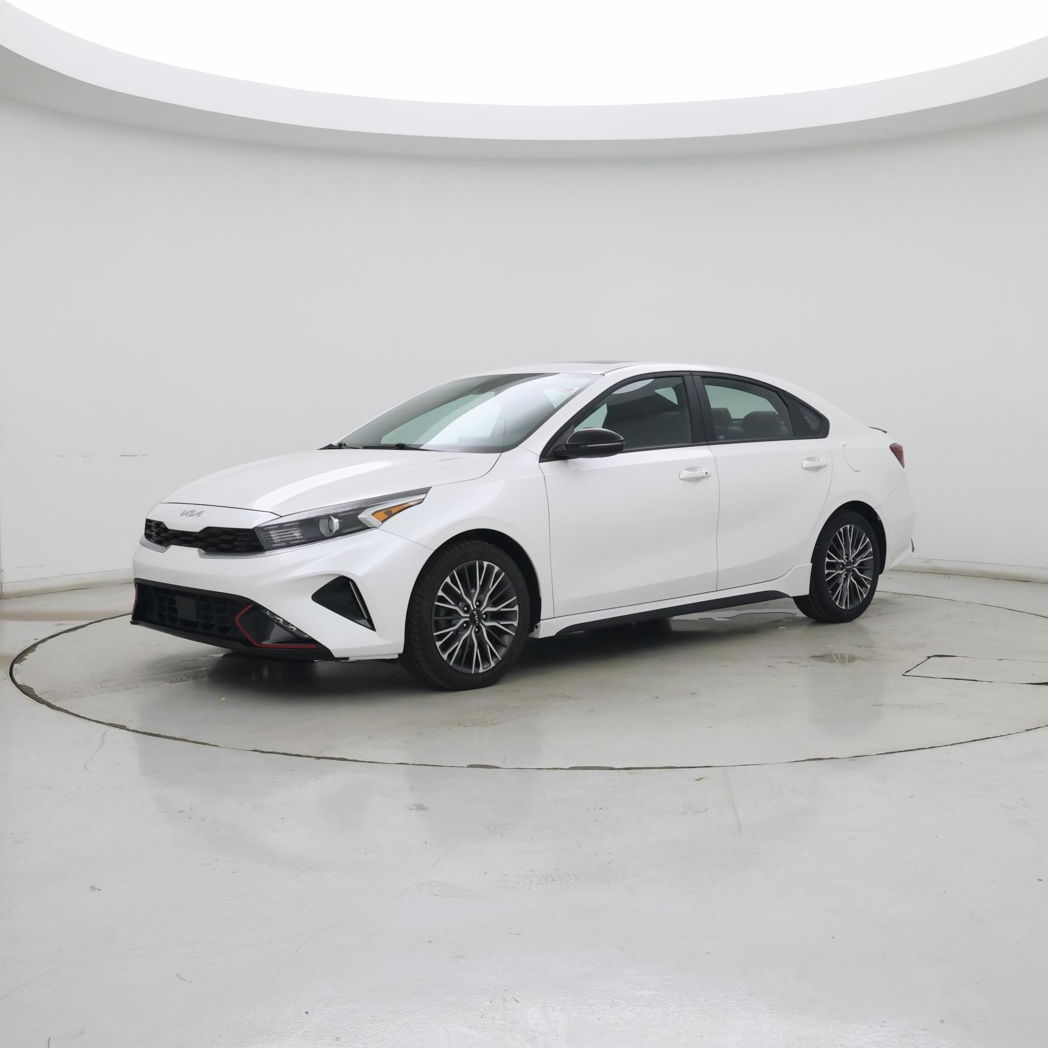 Thumbnail: 2023 Kia Forte - 4