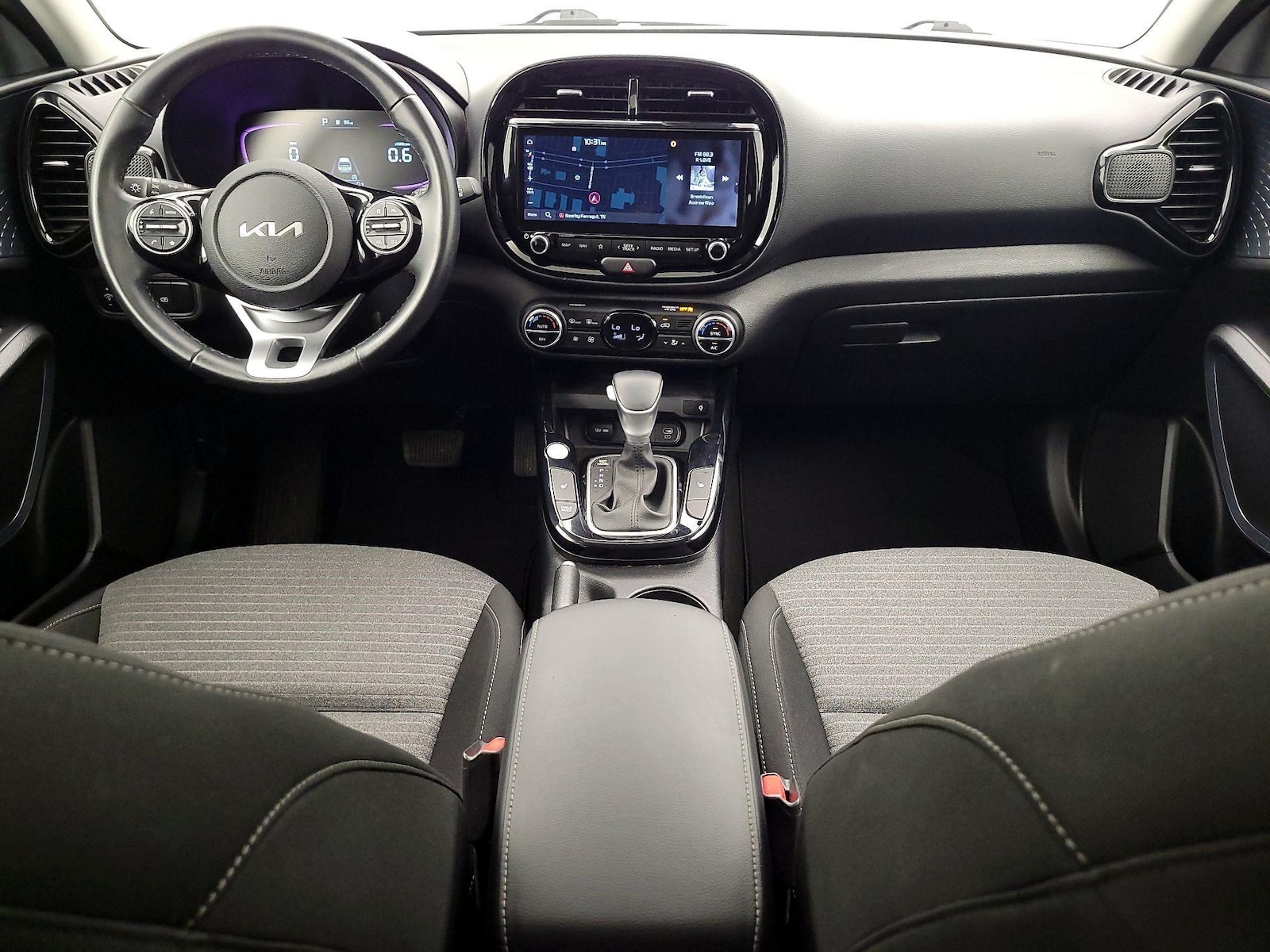 2023 Kia Soul EX - Photo 10