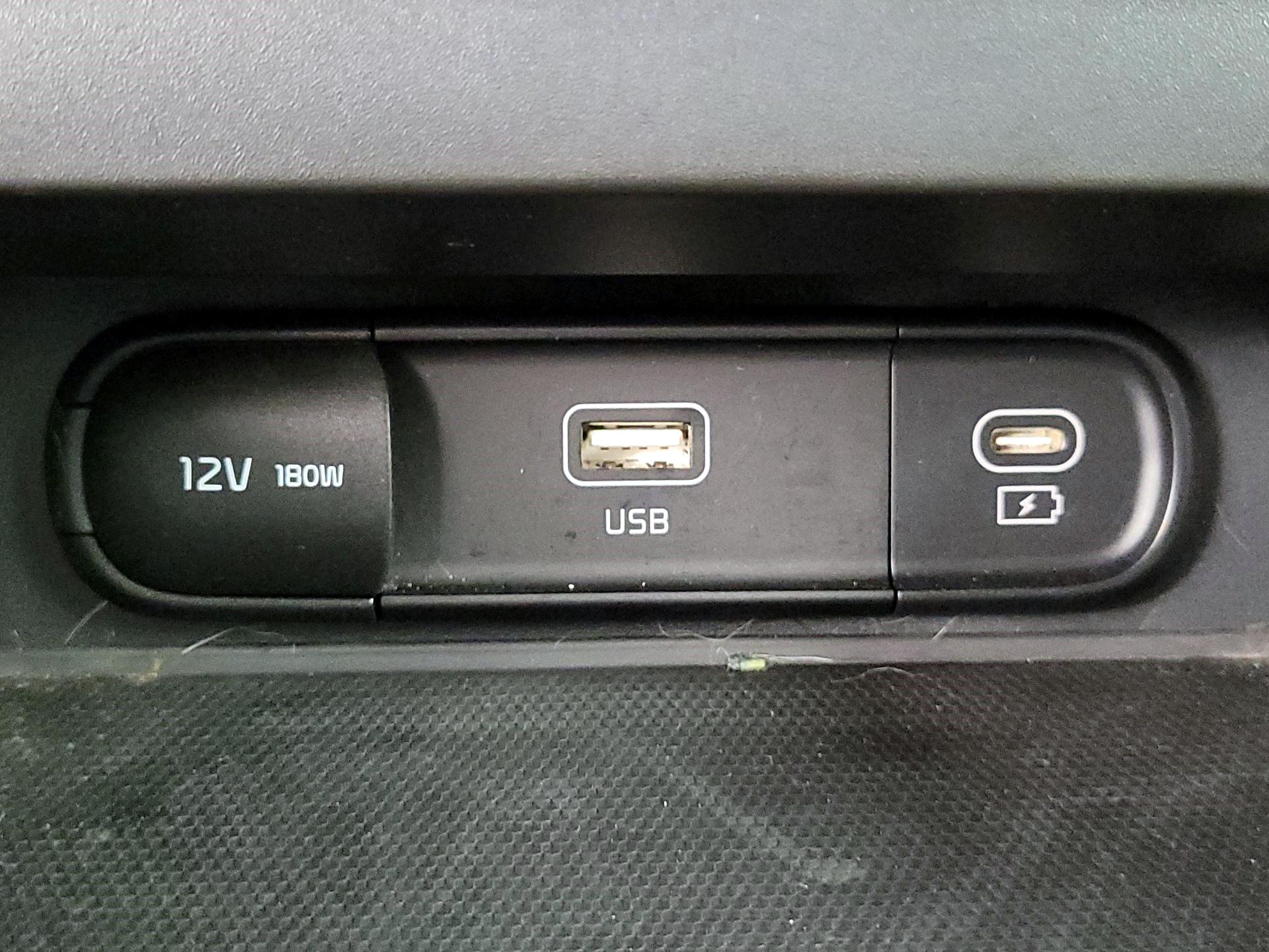 Thumbnail: 2023 Kia Soul - 19